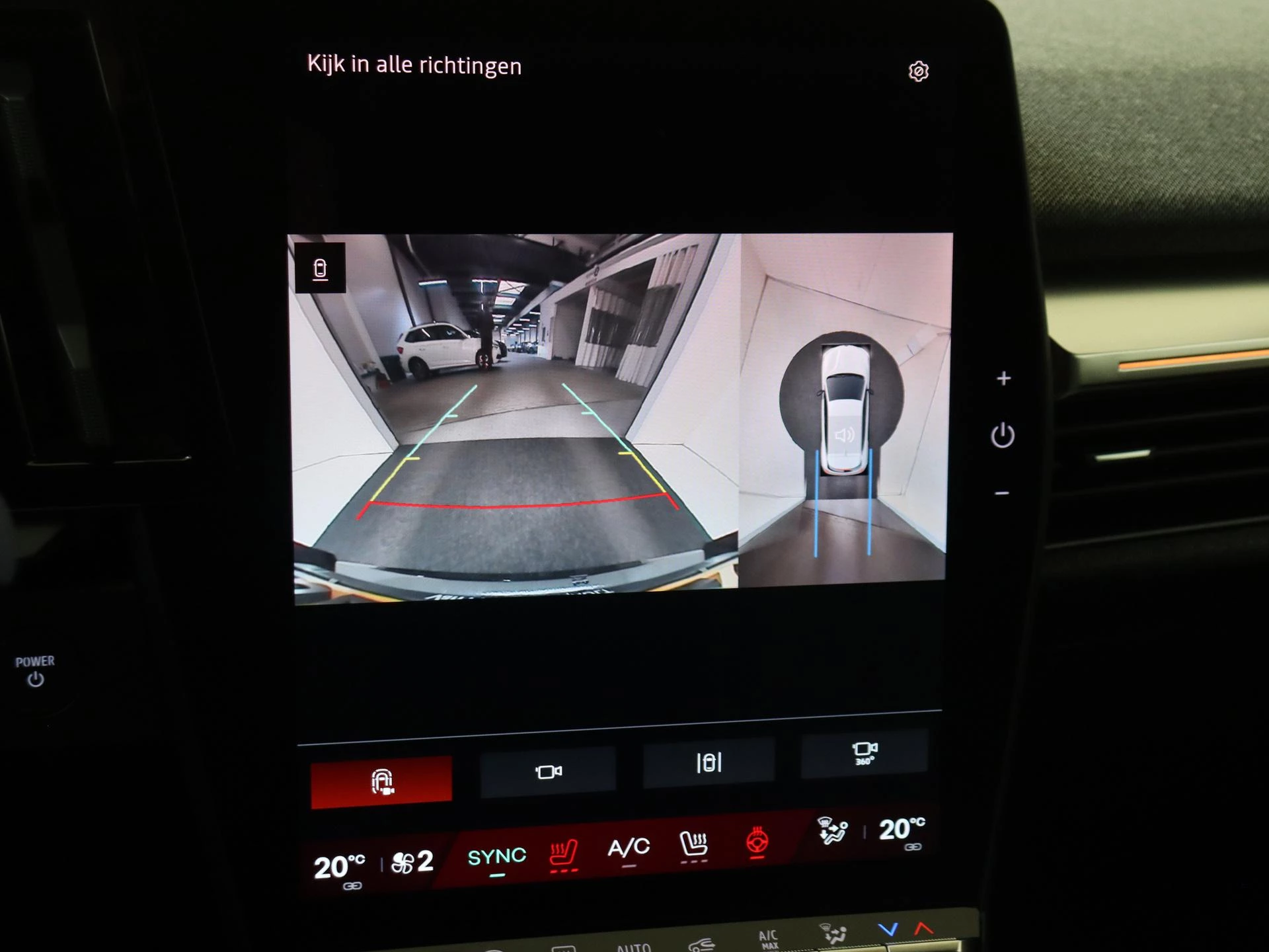 Renault-Megane E-Tech-image-6