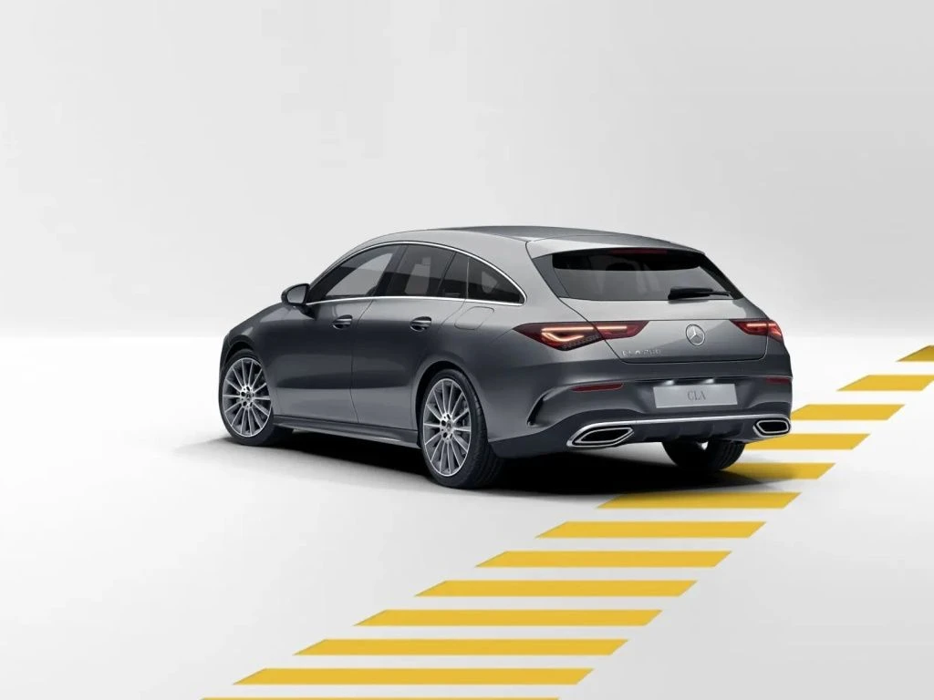 Mercedes-Benz-CLA 200-image-3