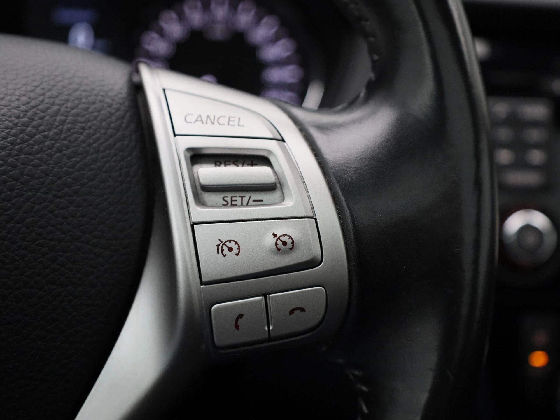 Nissan-QASHQAI-image-22