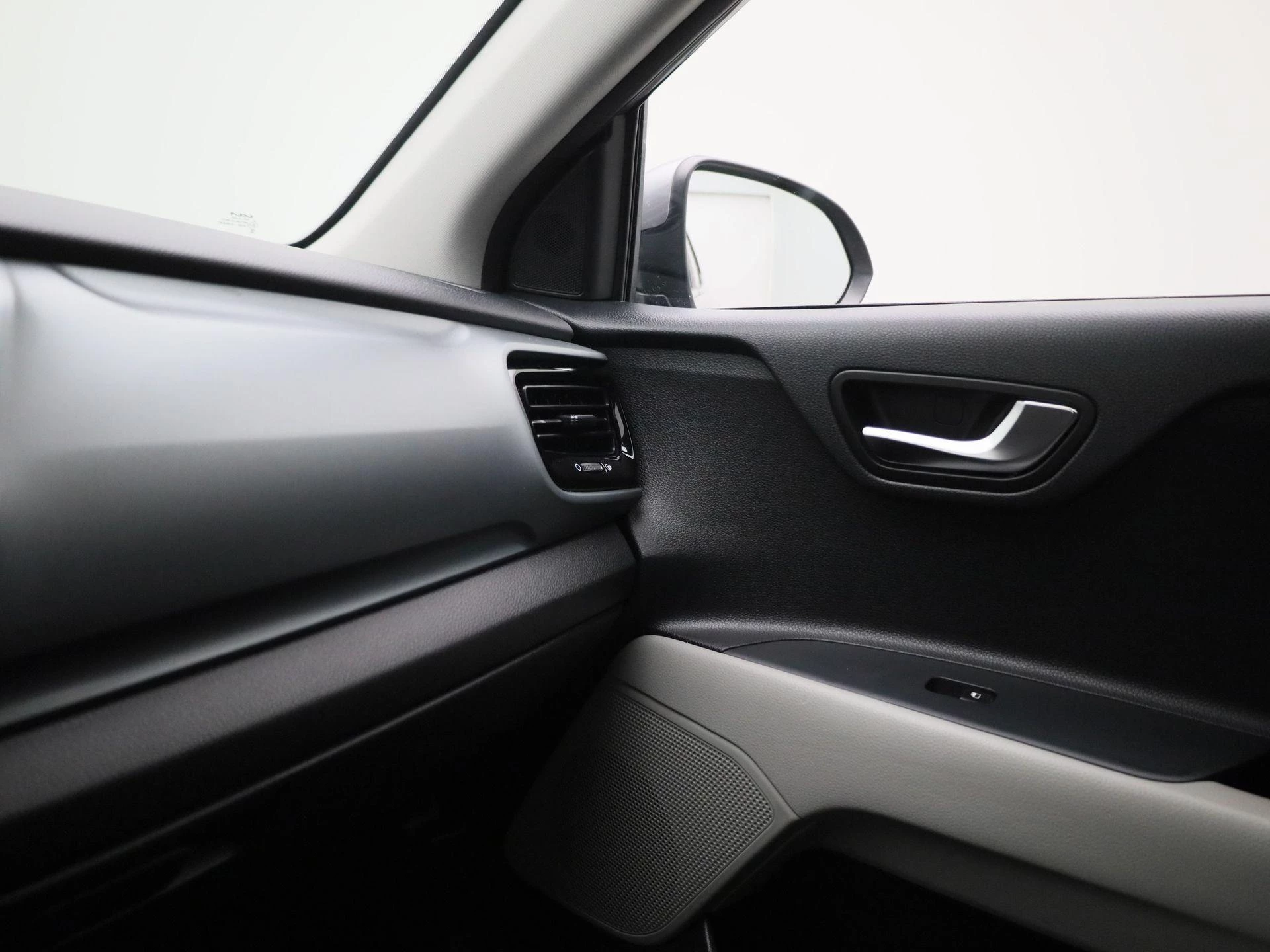 Kia-Stonic-image-24