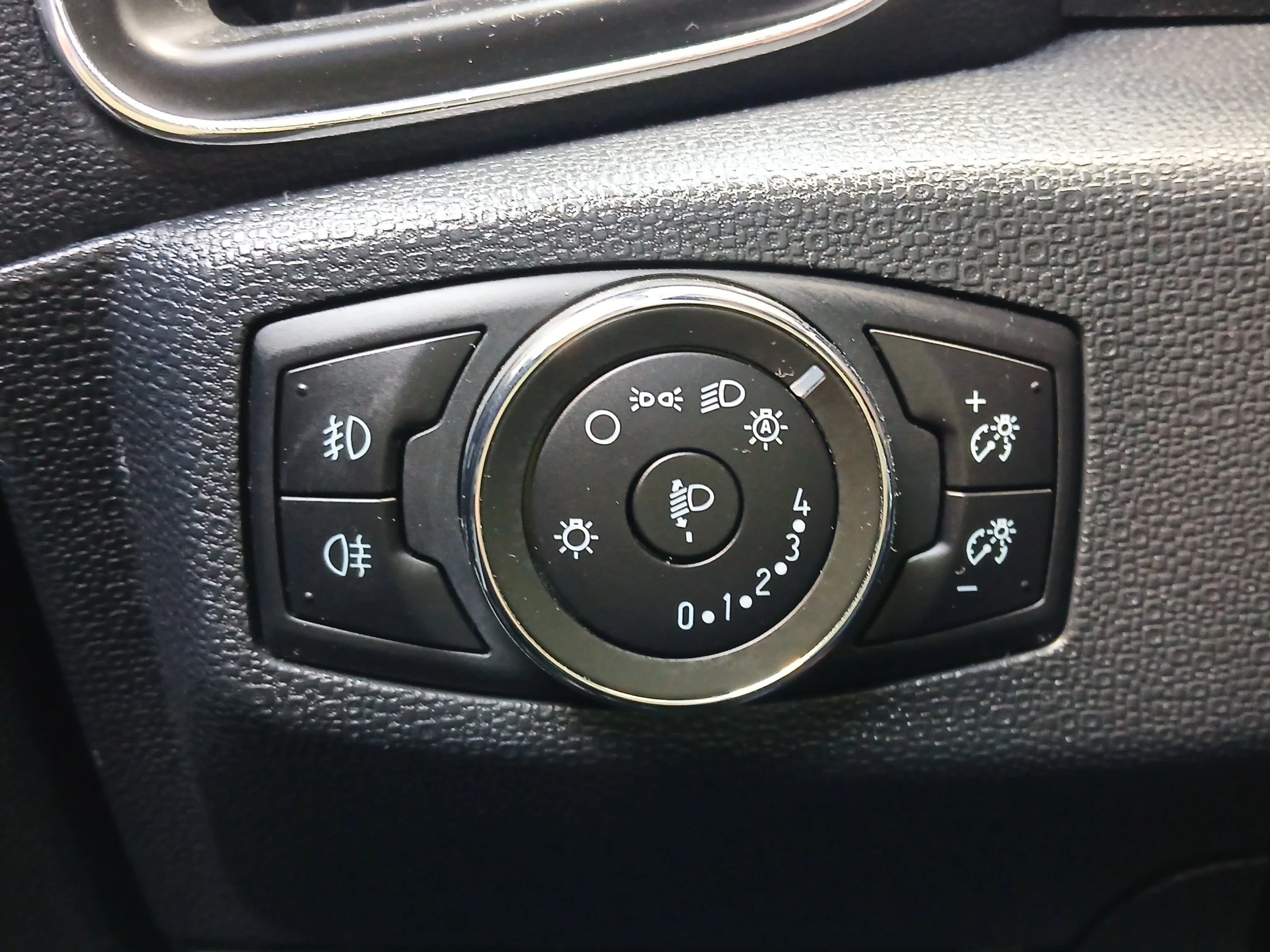 Ford EcoSport Titanium AUT | NAVI | KAM | PDC | WINTER-PAKET