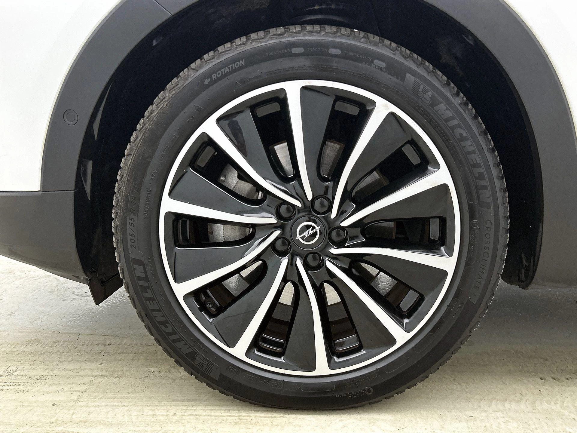 Opel Grandland X 1.6 Turbo Hybrid Elegance