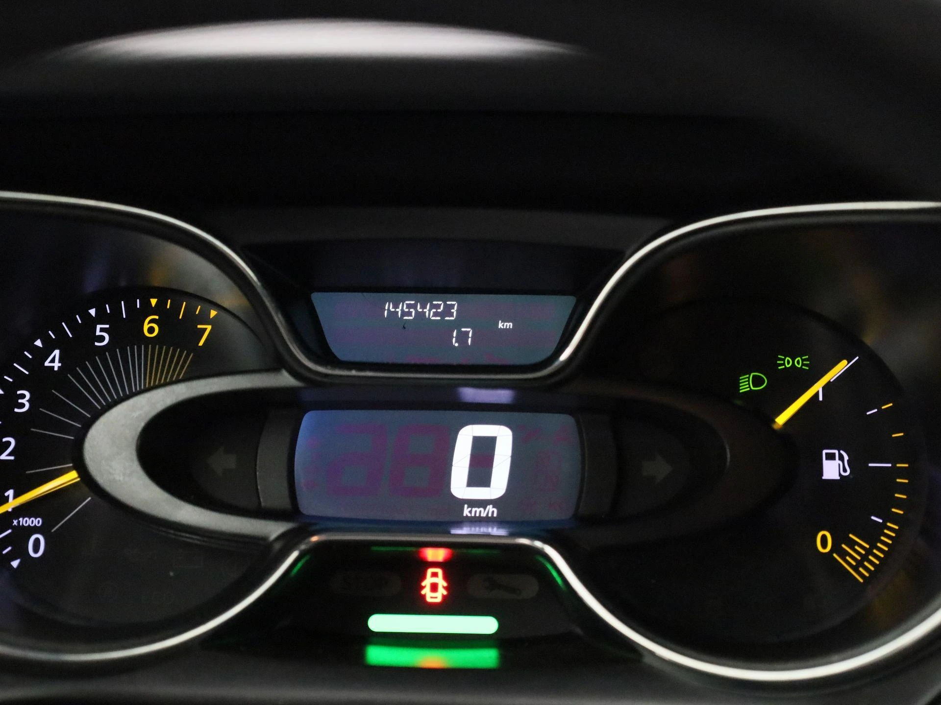 Renault-Captur-image-8