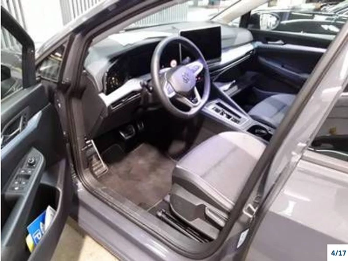 Volkswagen Golf VIII 1.5 eTSI DSG Goal Navi, AHK, Rear-View