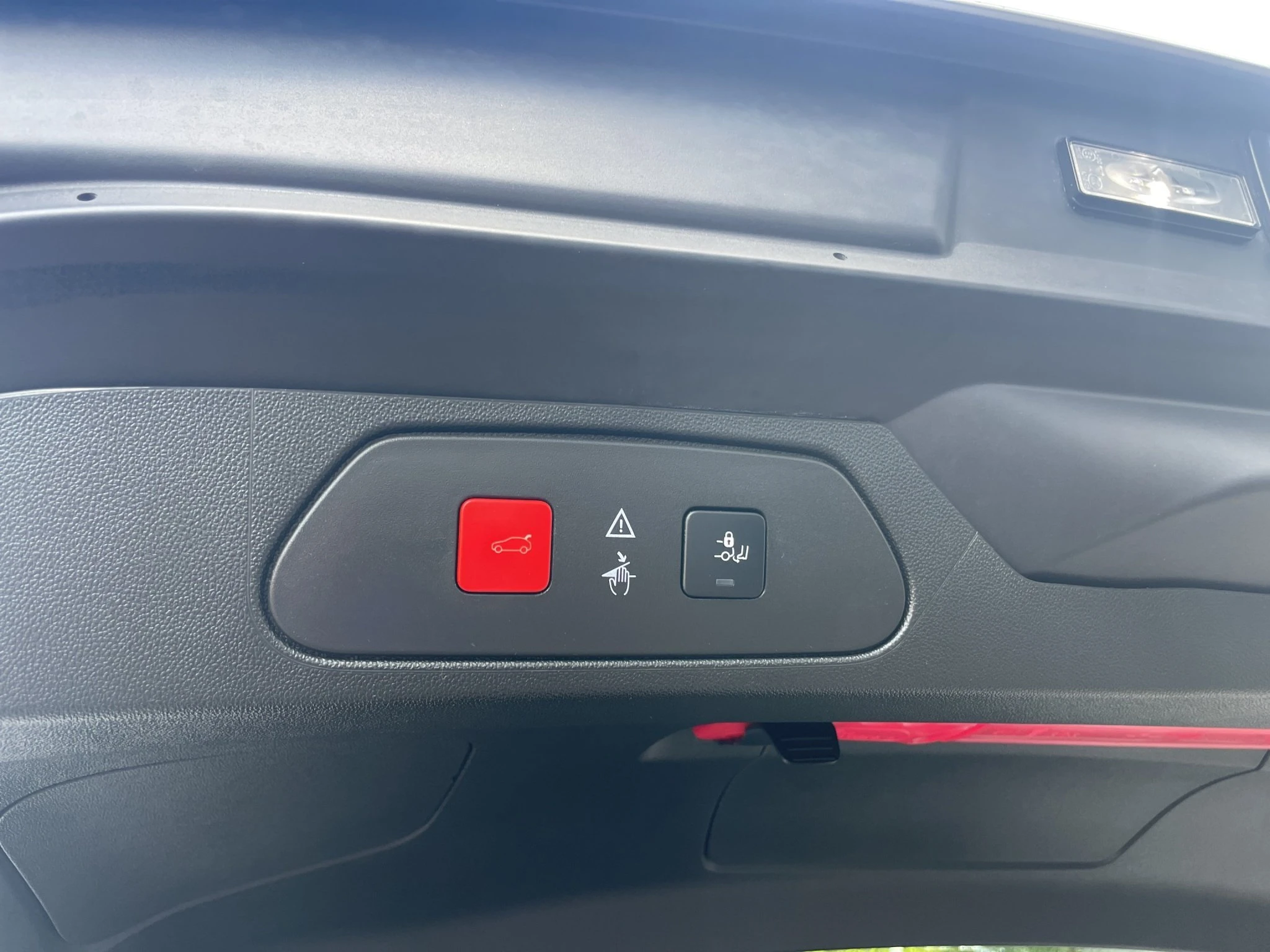 Opel-Grandland X-image-22