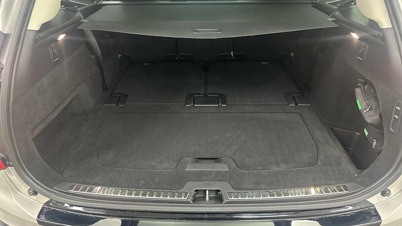 Volvo-XC90-image-14