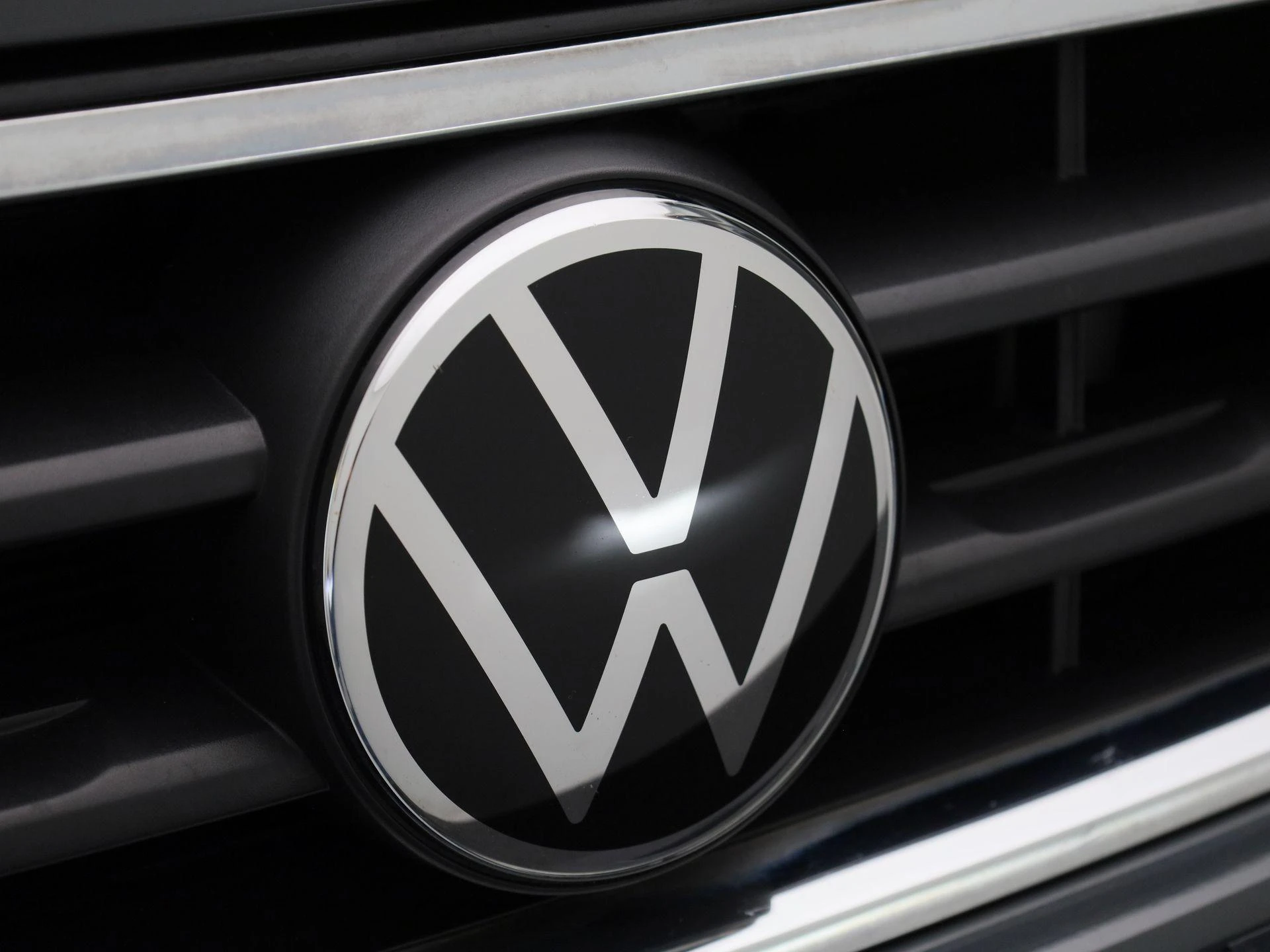 Volkswagen-Tiguan-image-40