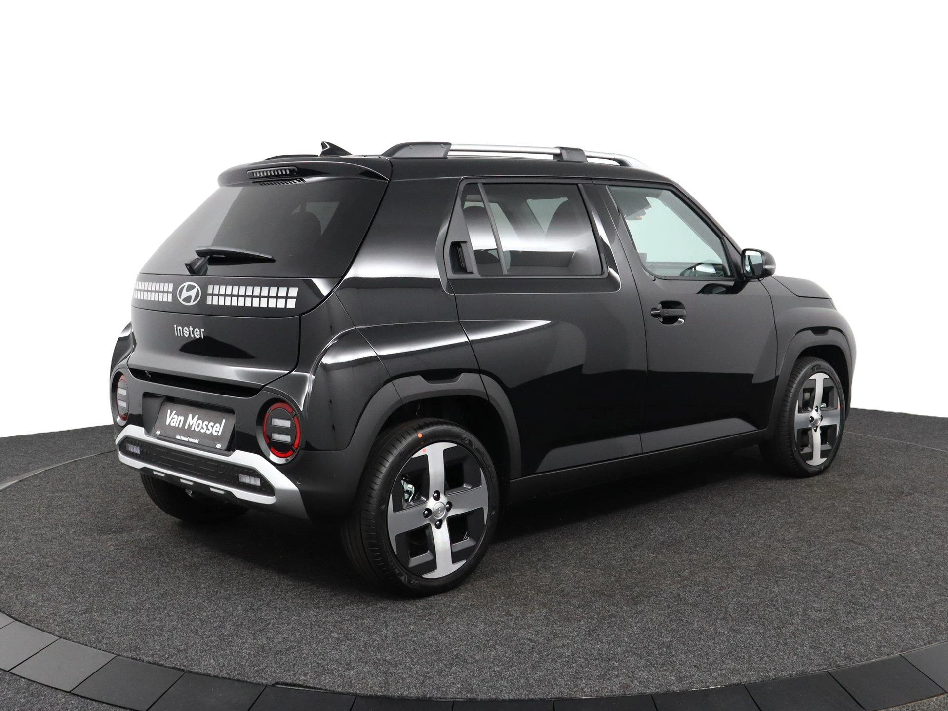 Hyundai-Inster-image-2