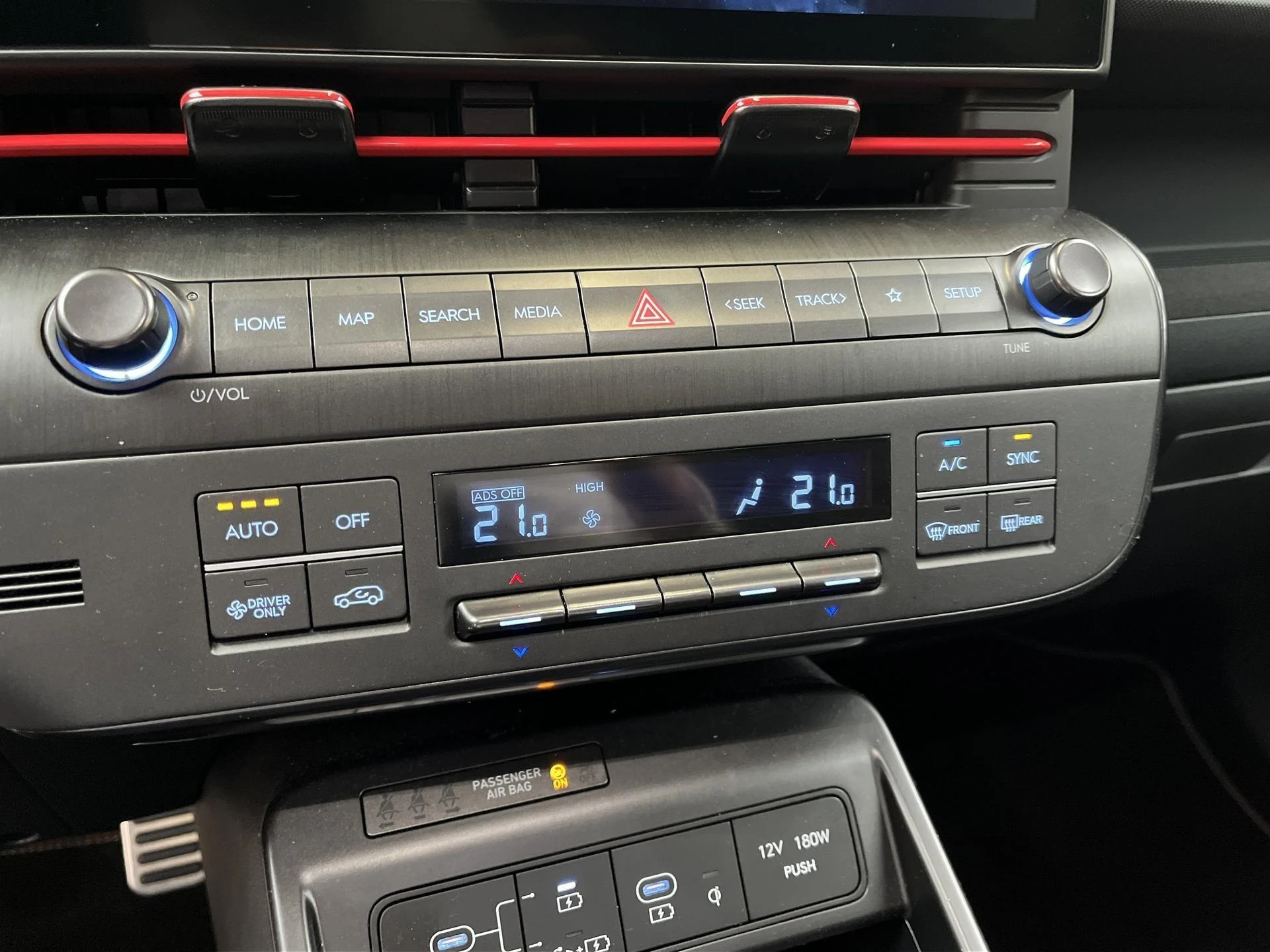 Hyundai-Kona-image-14