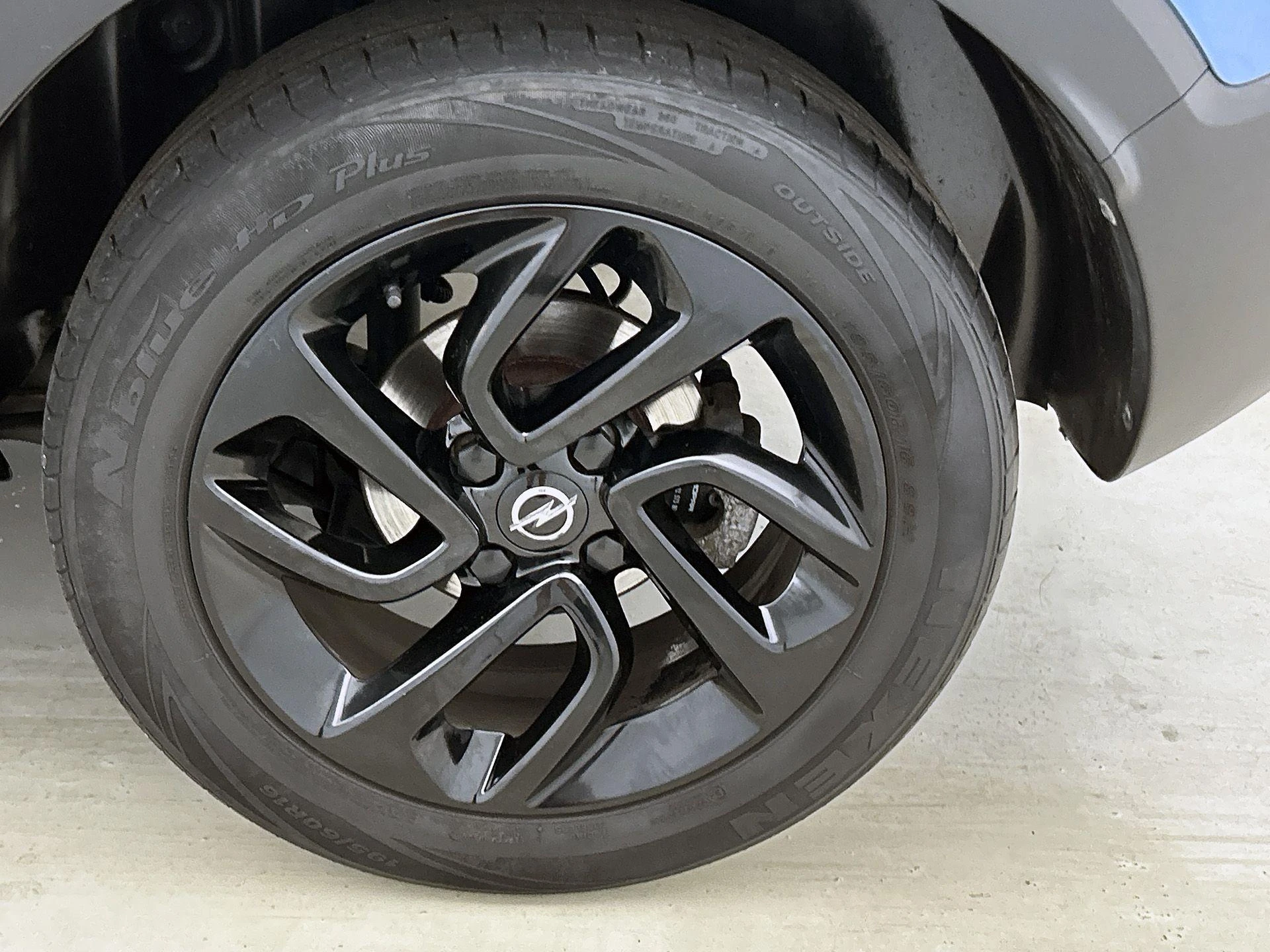 Opel-Crossland X-image-35