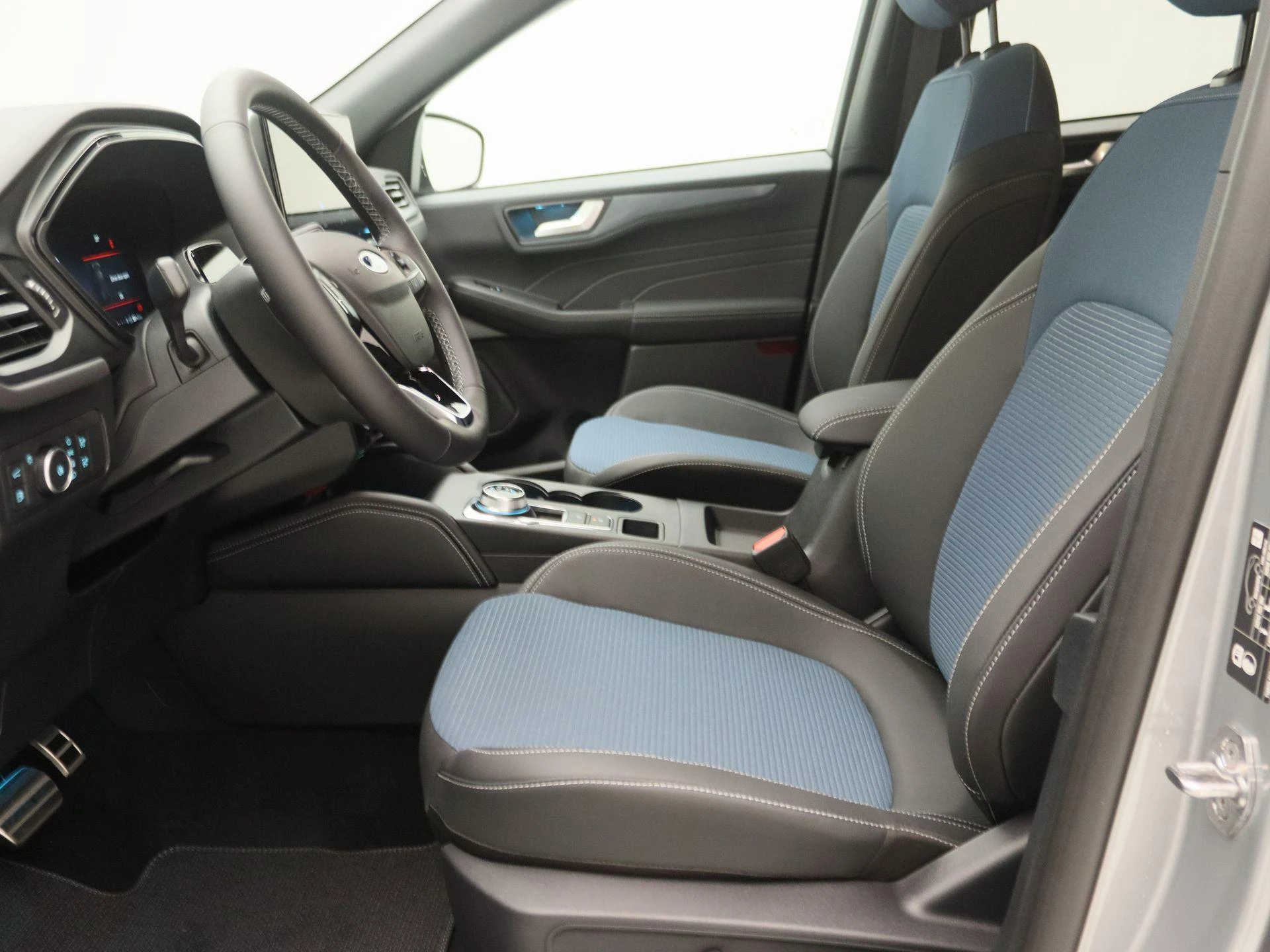Ford-Kuga-image-11