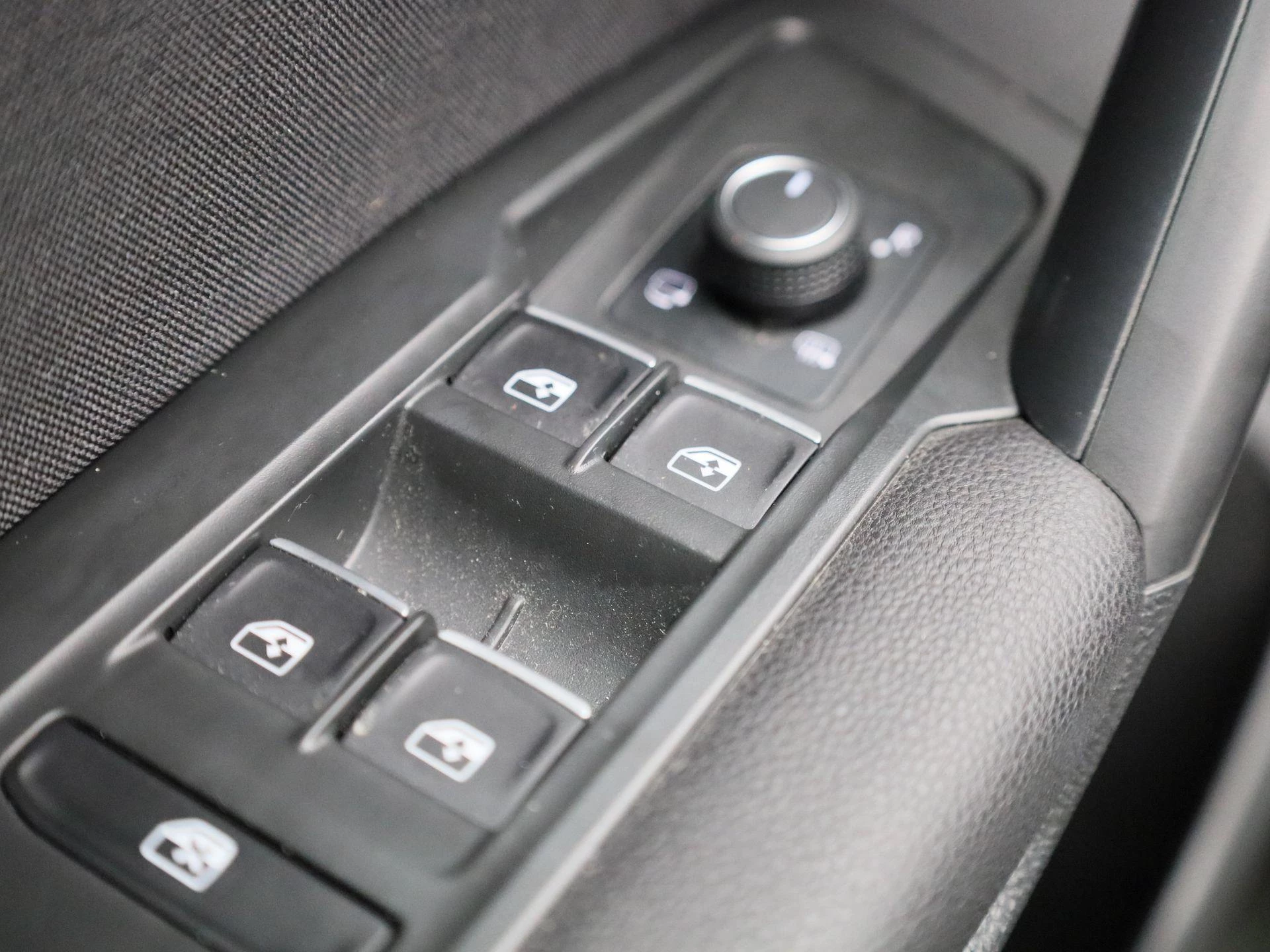 Volkswagen-Tiguan Allspace-image-32