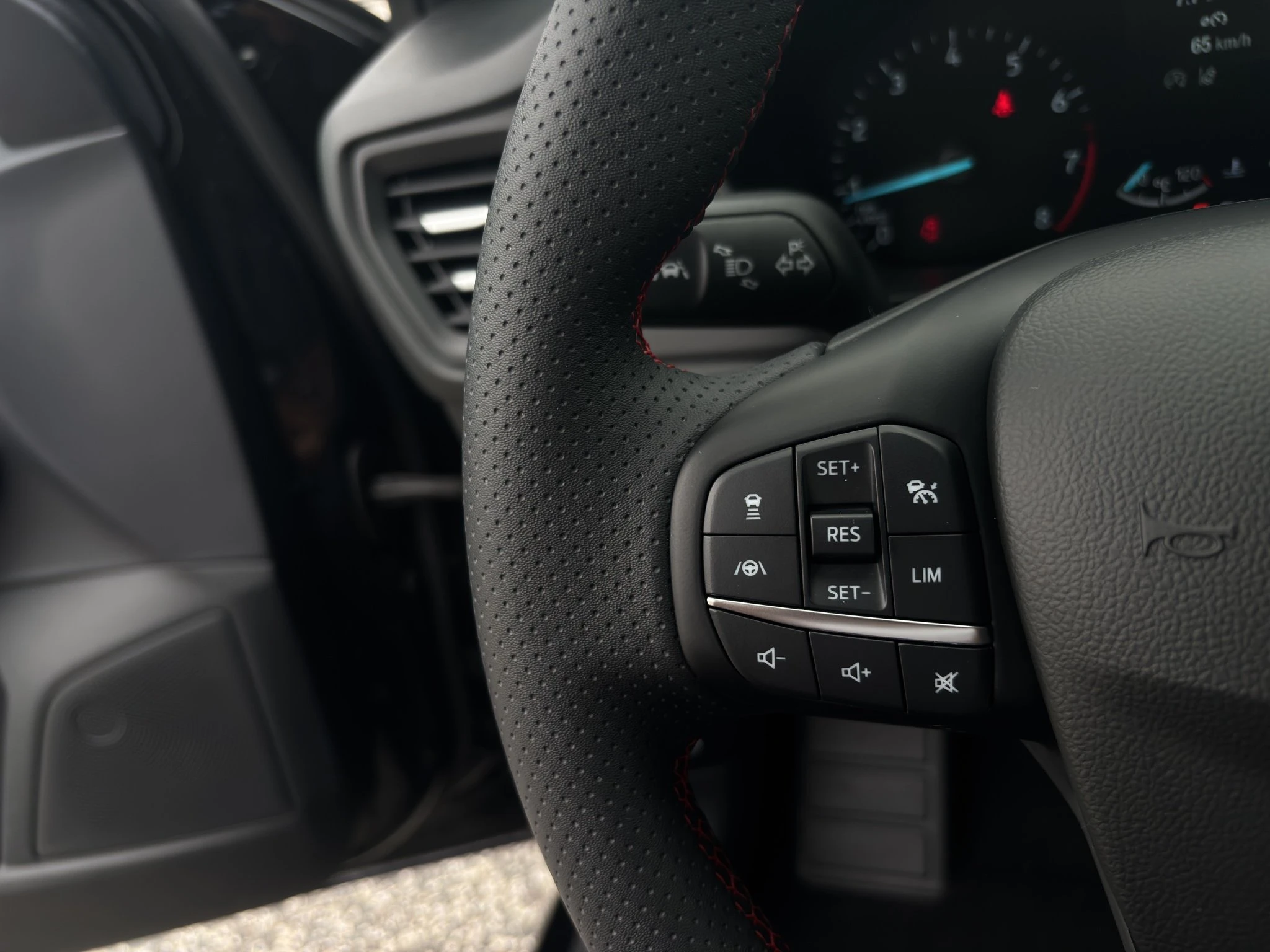 Ford Focus ST-Line Turnier Aut.*ACC*KAM*NAVI*LED*WINTER-PKT.