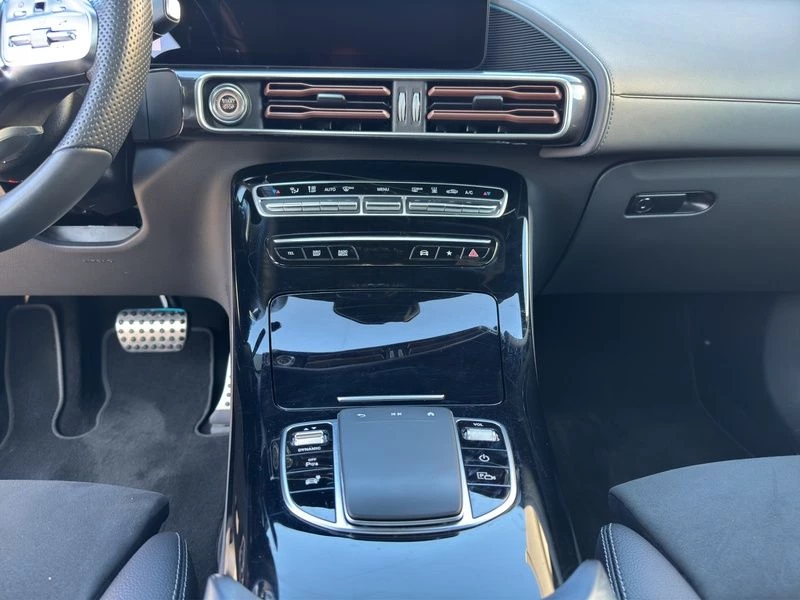 Mercedes-Benz EQC 400 4M AMG NAVI 360 SHD HUD MULTIBEAM AMG Line