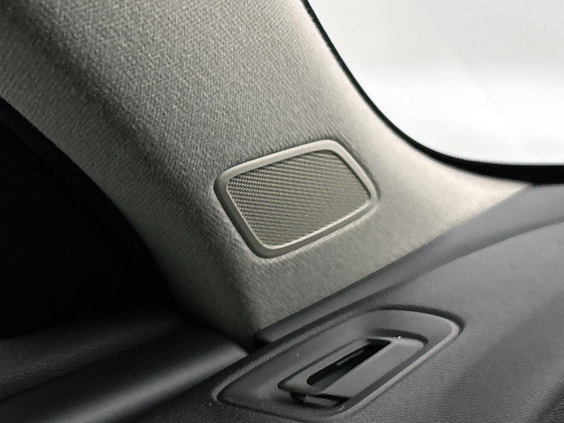 Volvo-XC40-image-14