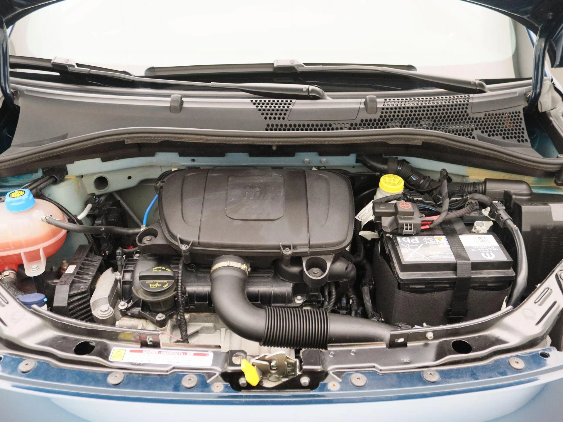 Fiat-500C-image-25