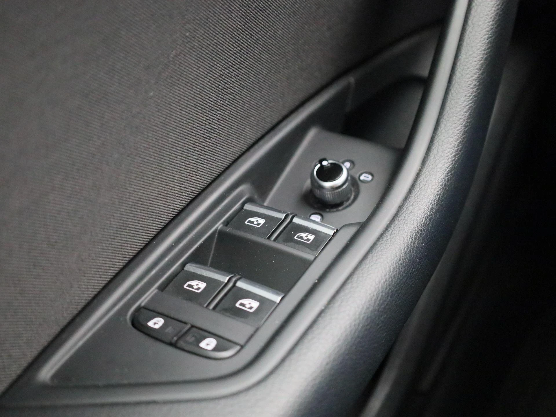 Audi A4 Avant 35 TFSI Advanced Edition