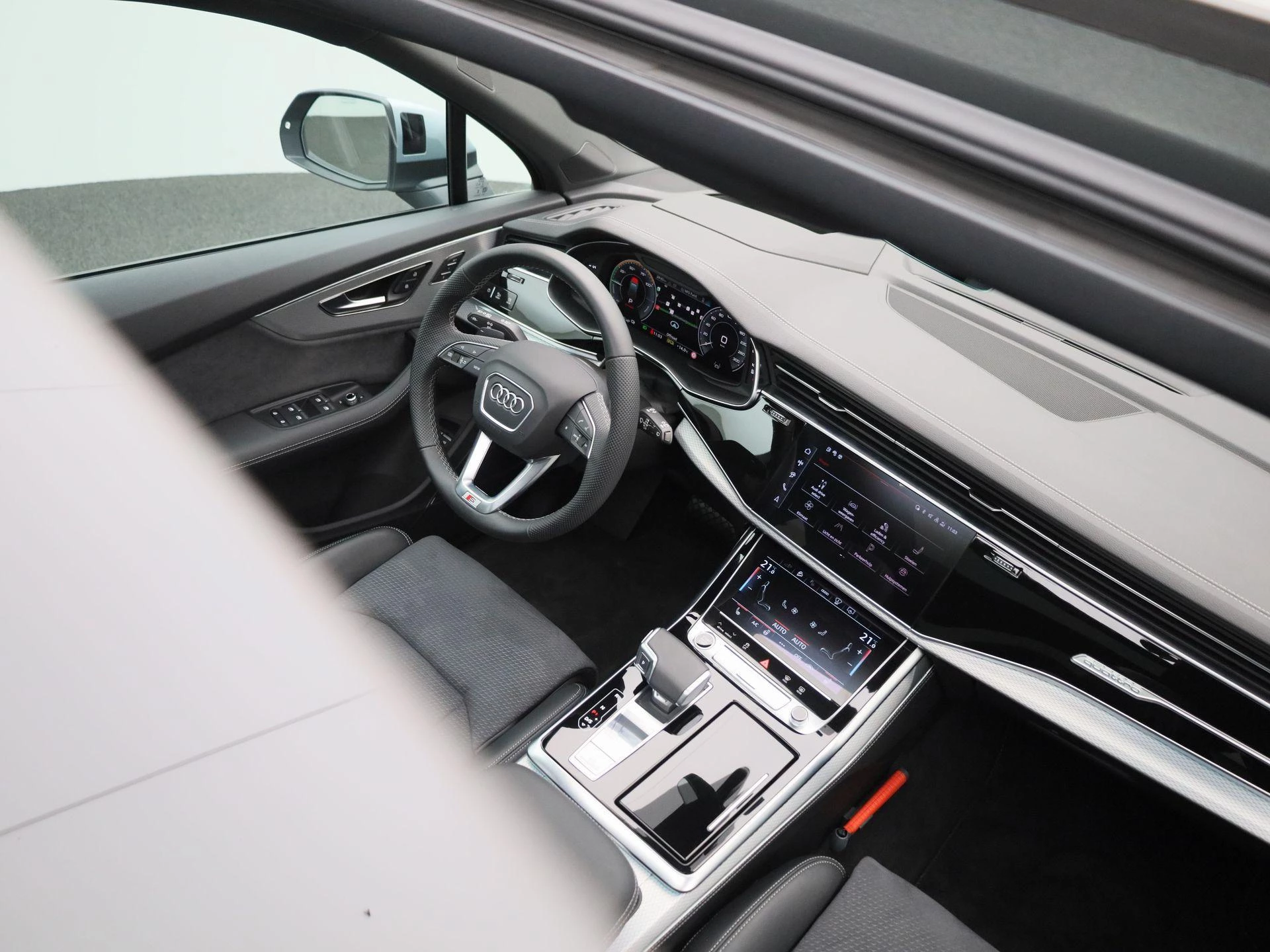 Audi-Q7-image-13