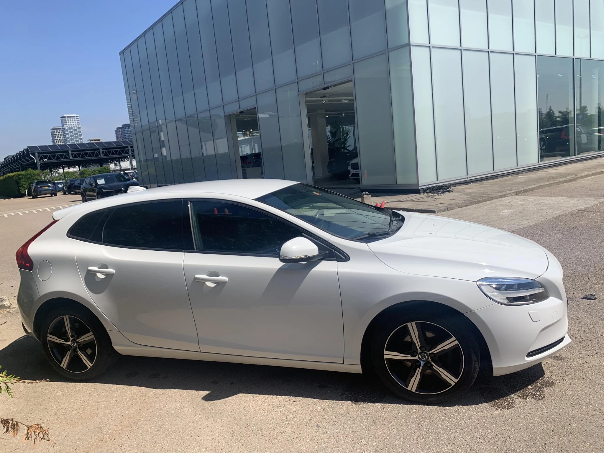 Volvo V40 T2 R-Design Apple Car Play