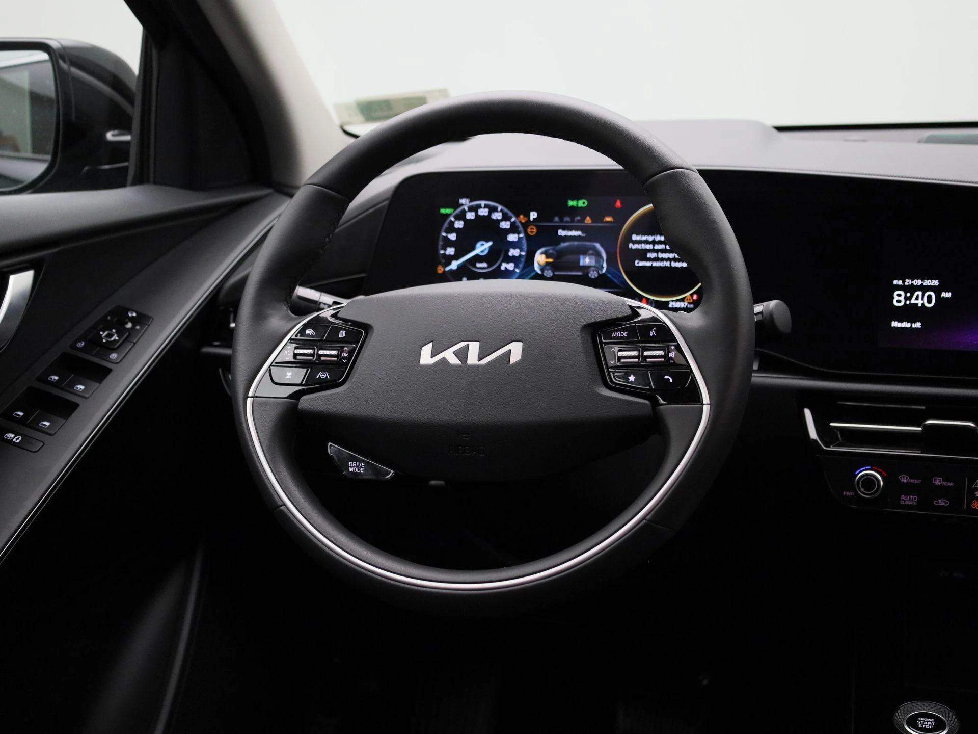 Kia-Niro-image-9
