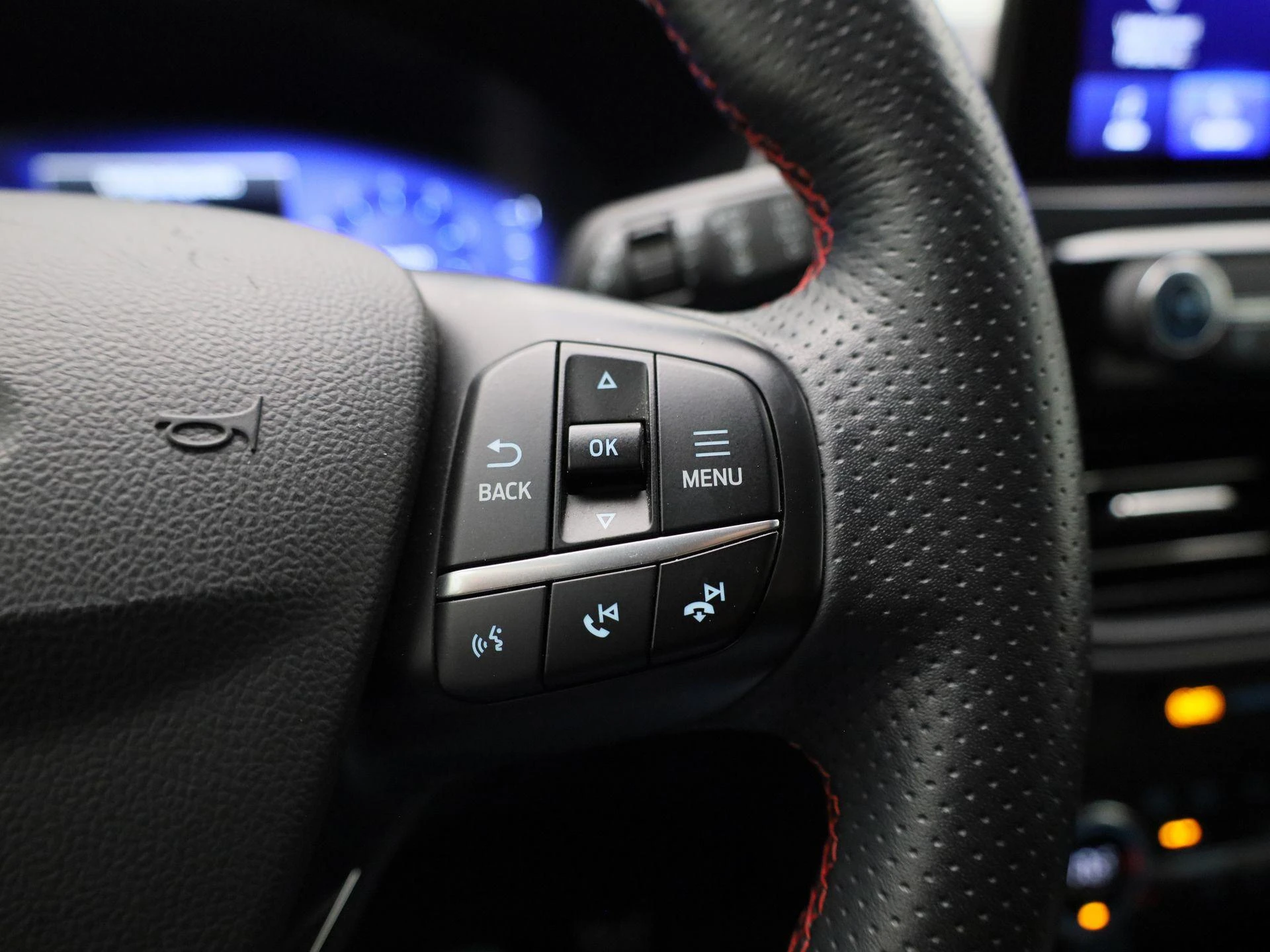 Ford-Kuga-image-19