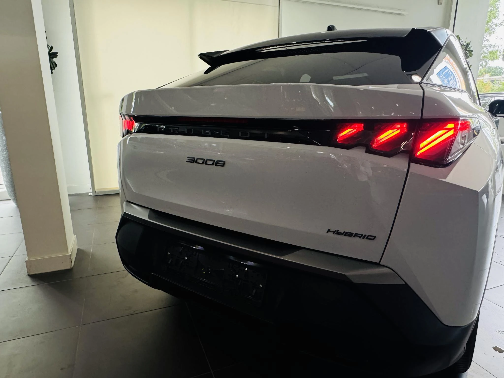 Peugeot 3008 1.2 Hybrid 136 GT