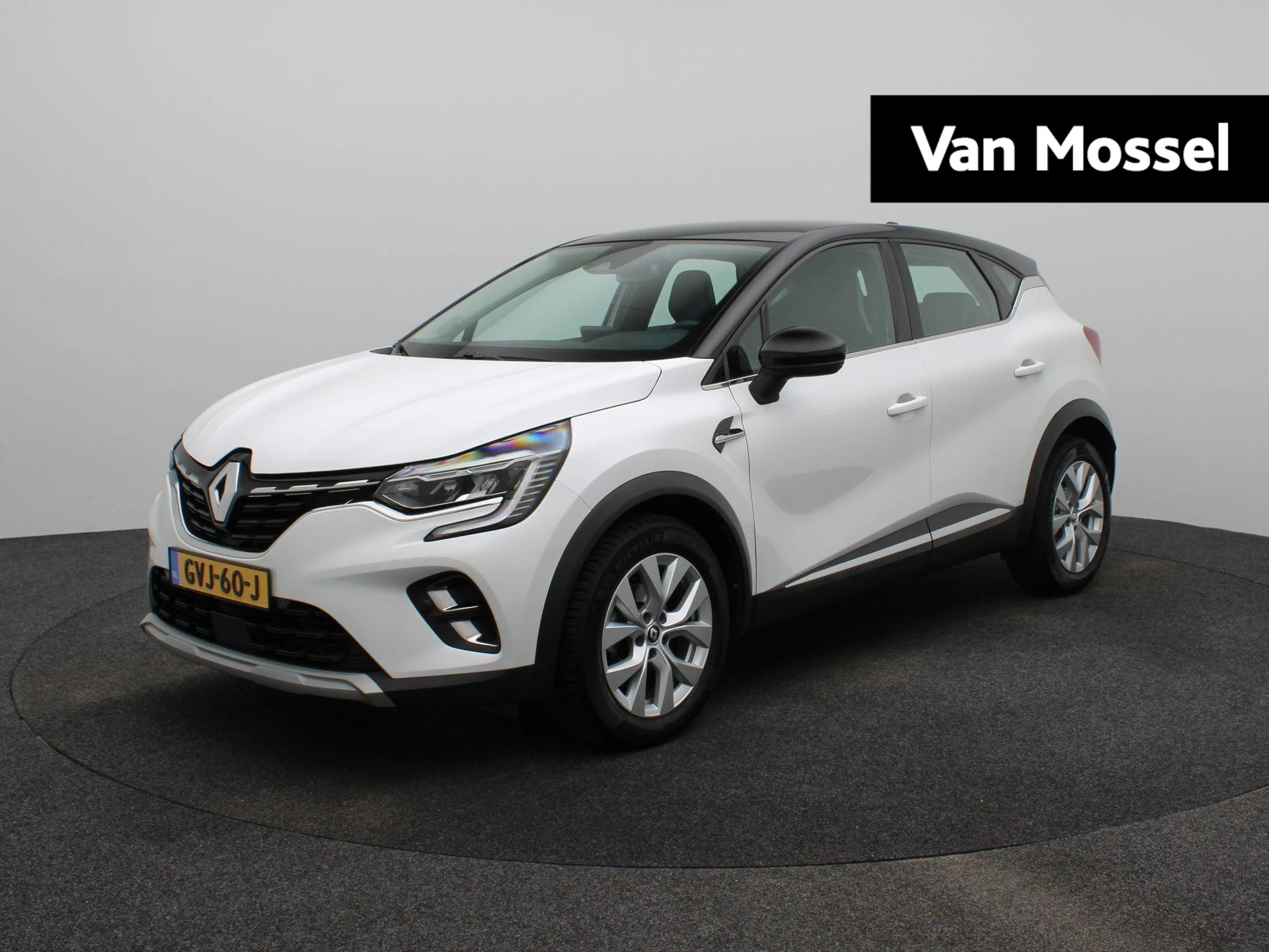 Renault-Captur-image-0