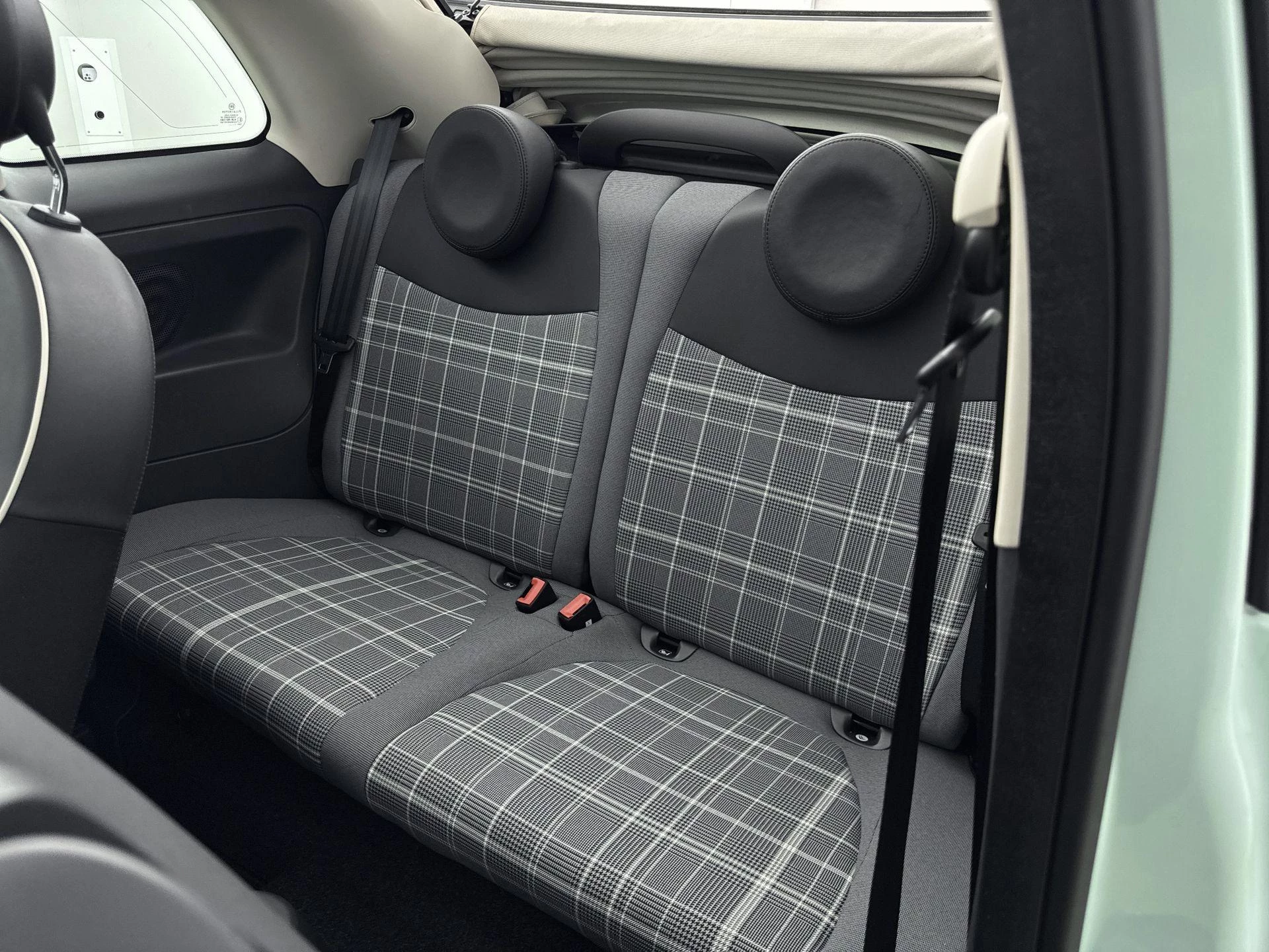 Fiat-500C-image-21