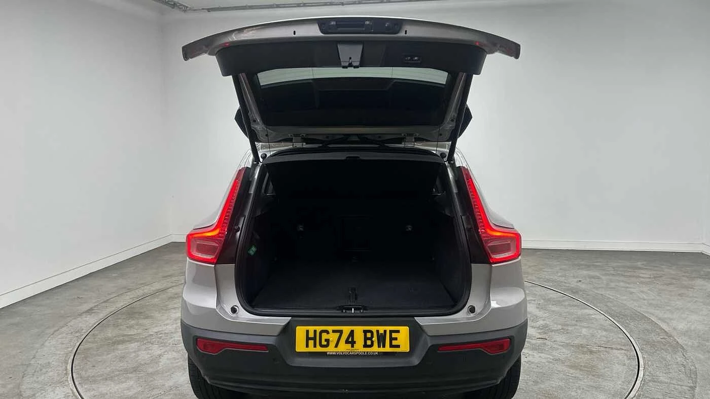 Volvo-XC40-image-14