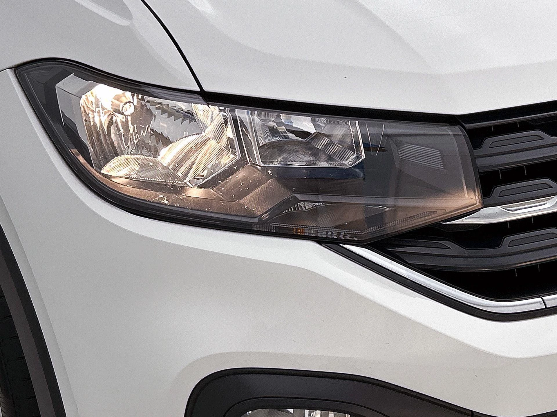 Volkswagen-T-Cross-image-11