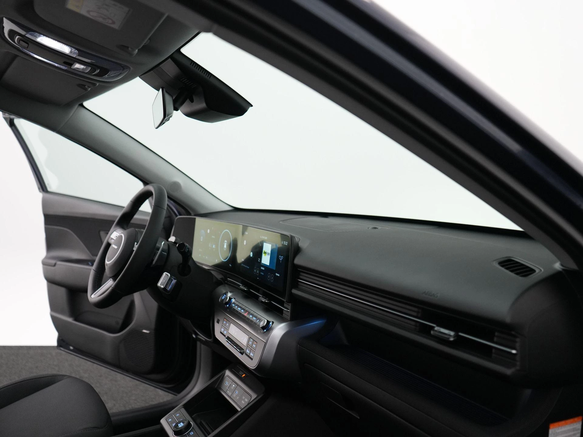 Hyundai-Kona-image-39