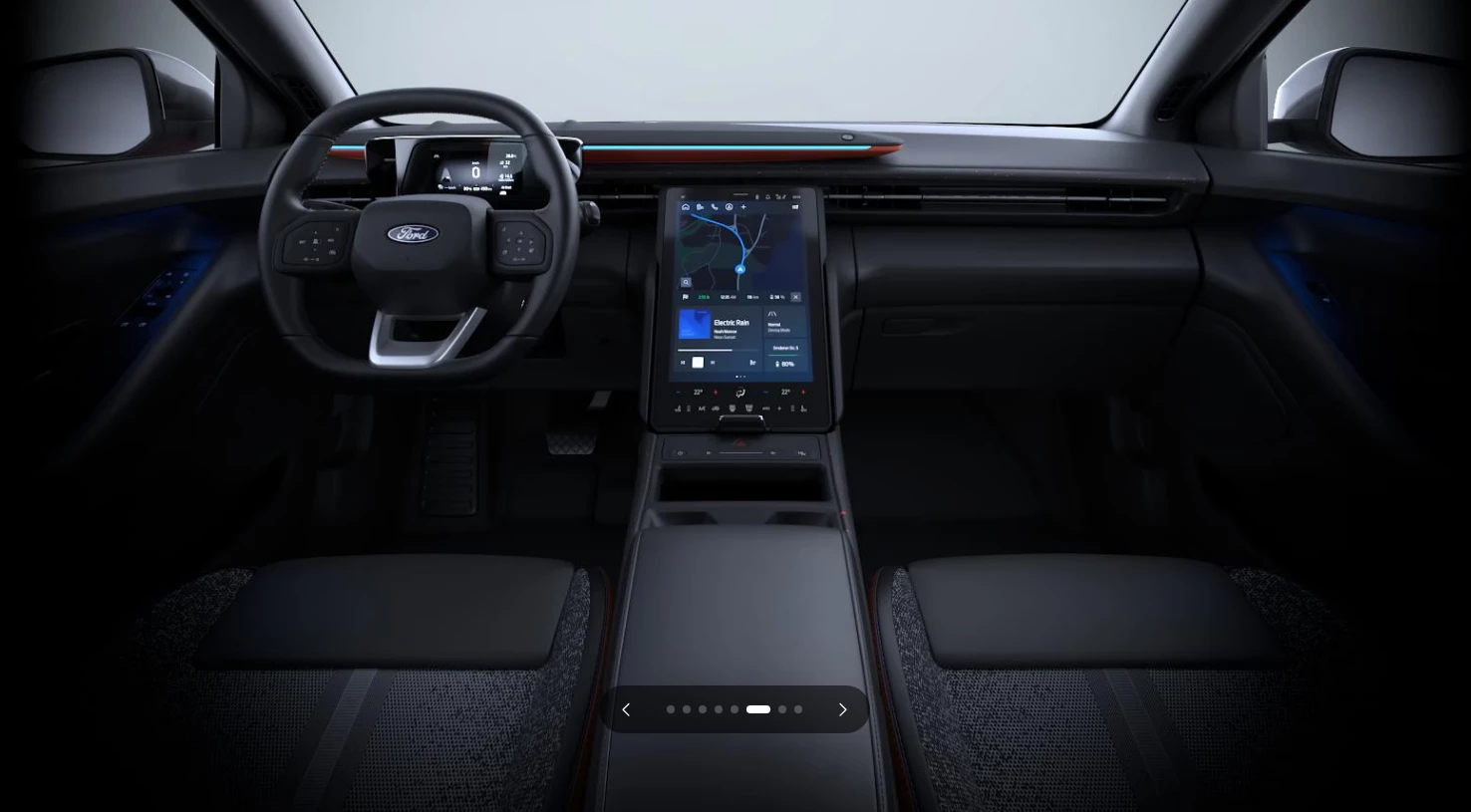 Ford Explorer Collection RWD