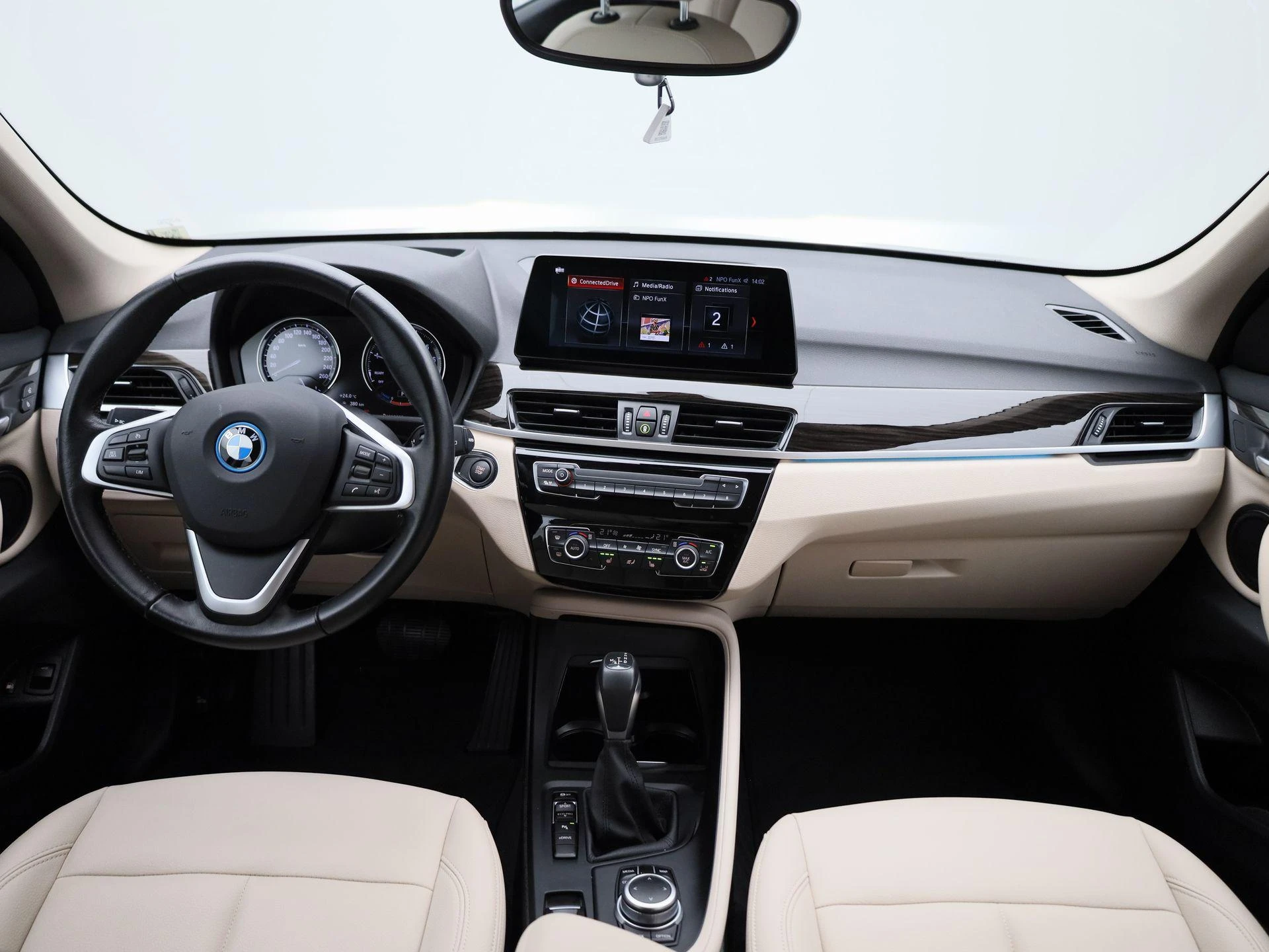 BMW X1 xDrive25e