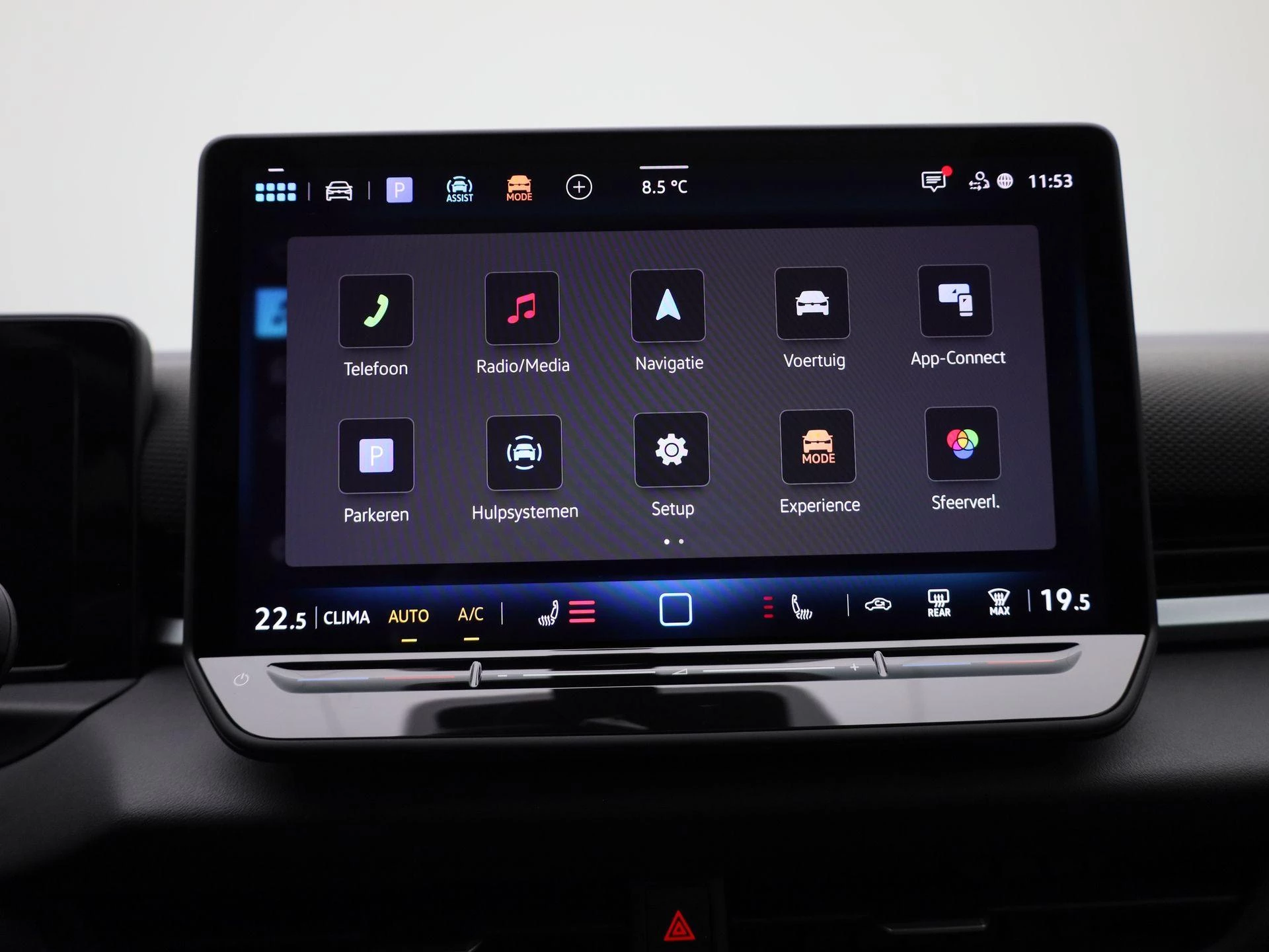 Volkswagen-T-Roc-image-22