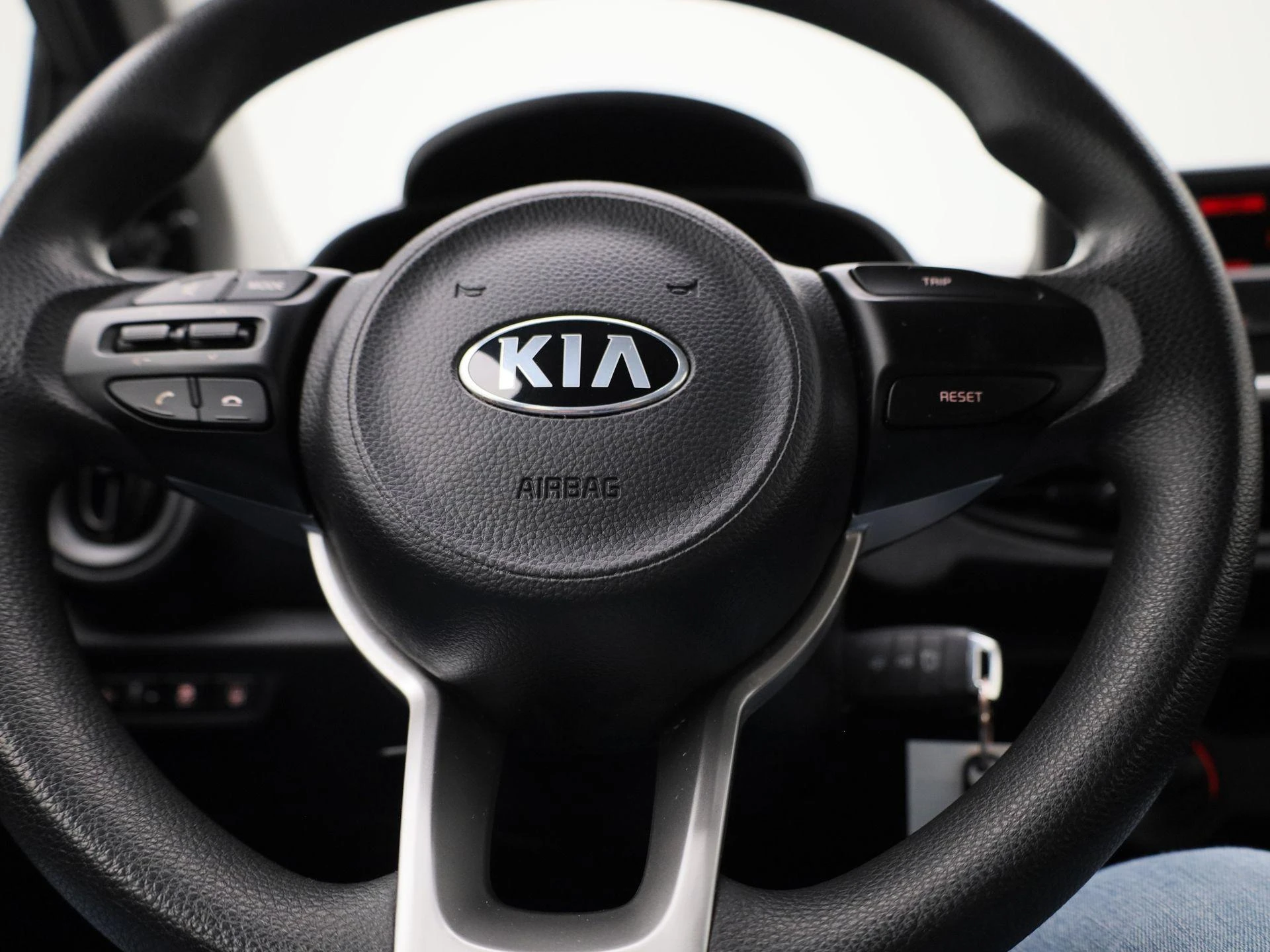 Kia-Picanto-image-24
