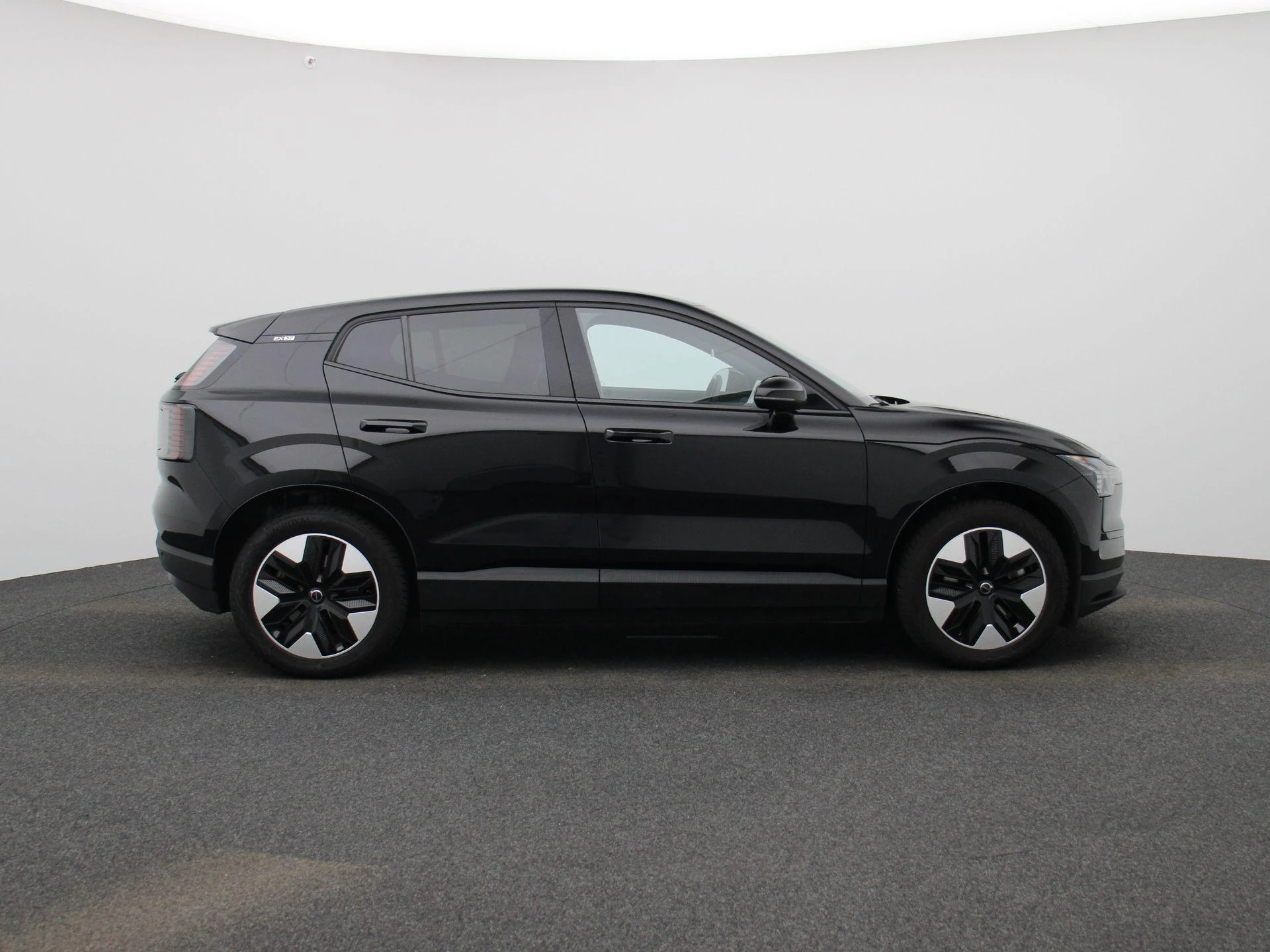Volvo-EX30-image-6