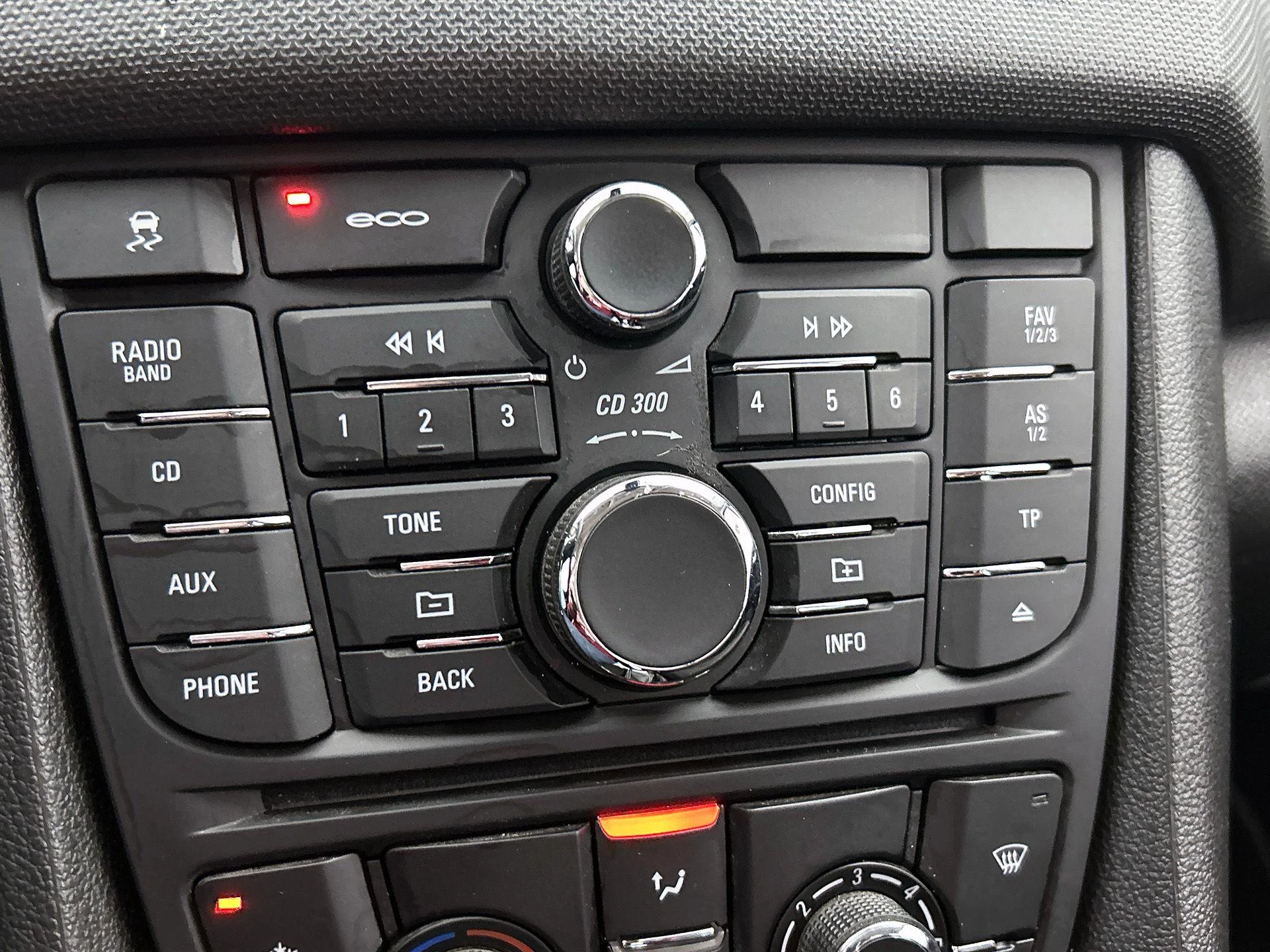 Opel-Meriva-image-6