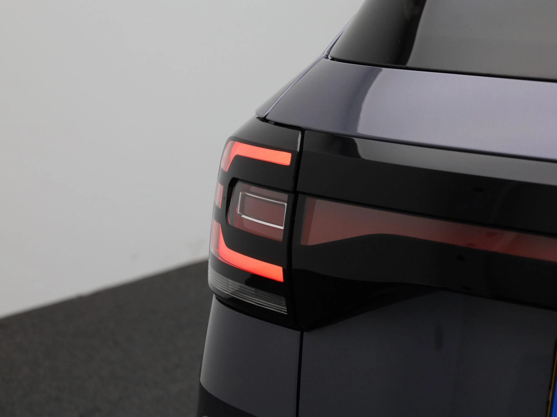Volkswagen-T-Cross-image-38