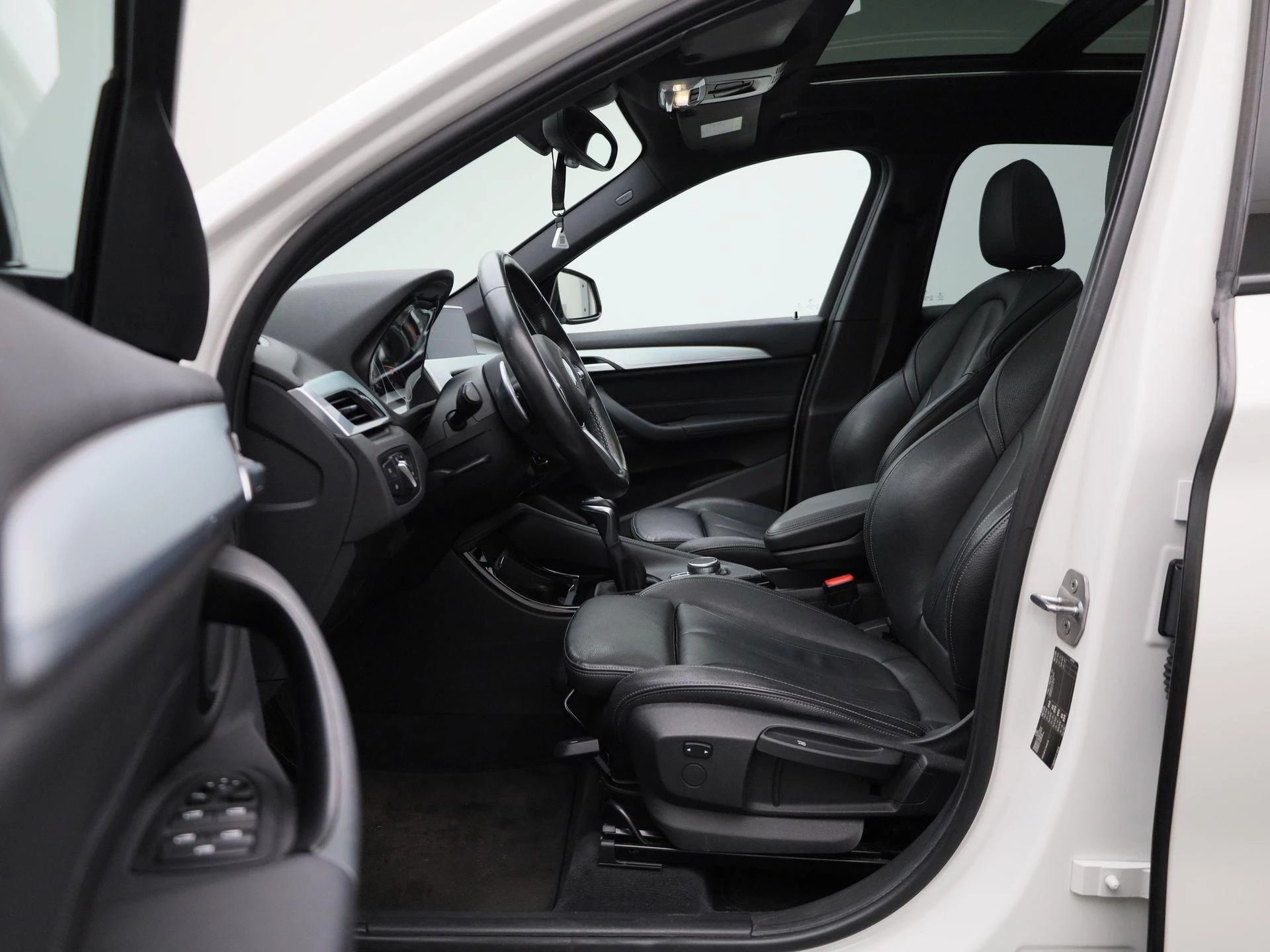 BMW-X1-image-10