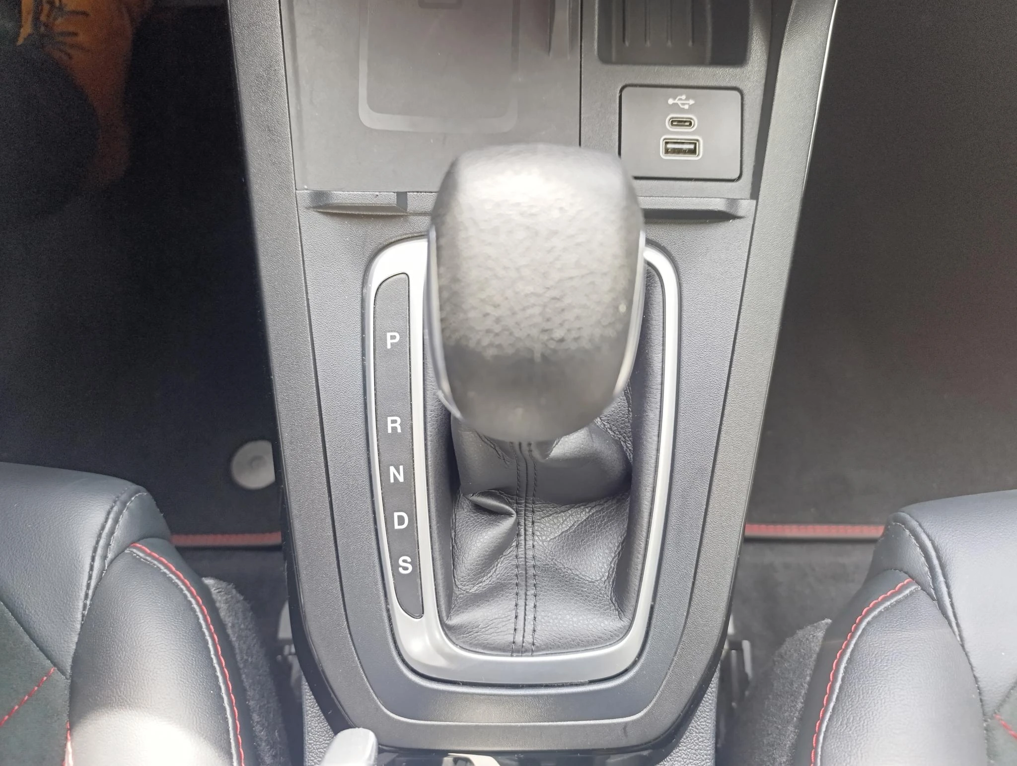 Ford Puma 1.0 EcoBoost Hybrid ST-Line X