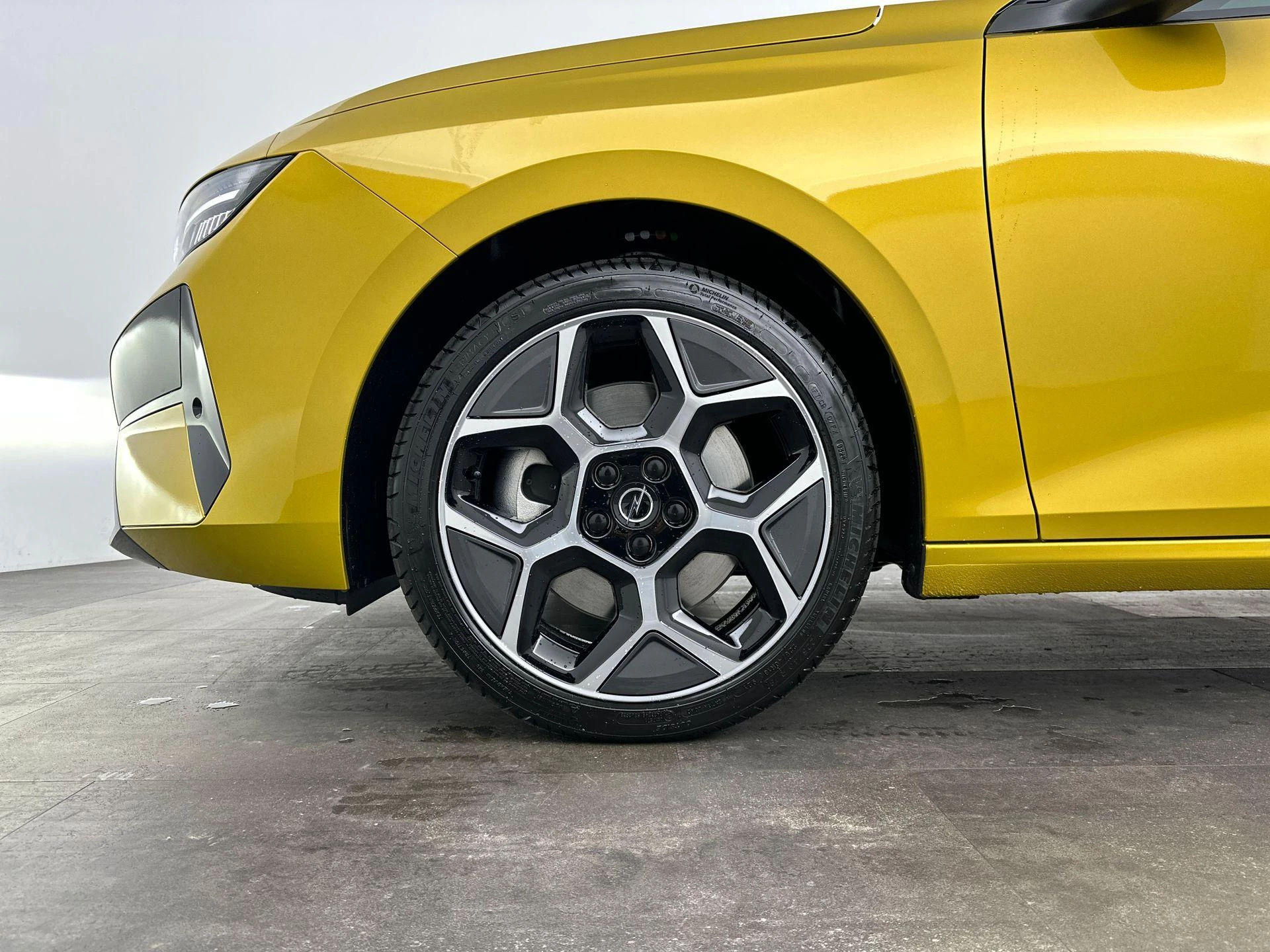 Opel-Astra-image-24