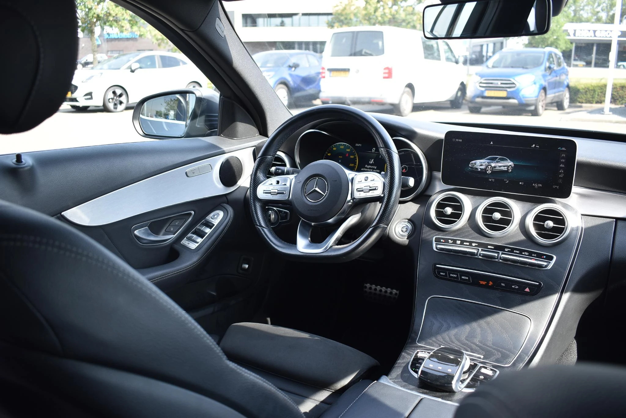 Mercedes-Benz-C-Klasse-image-41