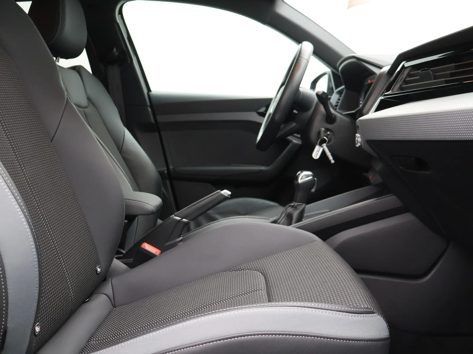 Audi A1 Sportback Audi A1 Sportback 25TFSI 95PK *AUTOMAAT*LEDER*SPORTZETELS*PDC*CRUISE*VIRTUAL COCKPIT*NAVI*APP-CONNEC