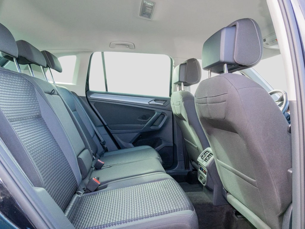 Volkswagen Tiguan 2.0 TDI DSG Active Navi, AHK, ZGV