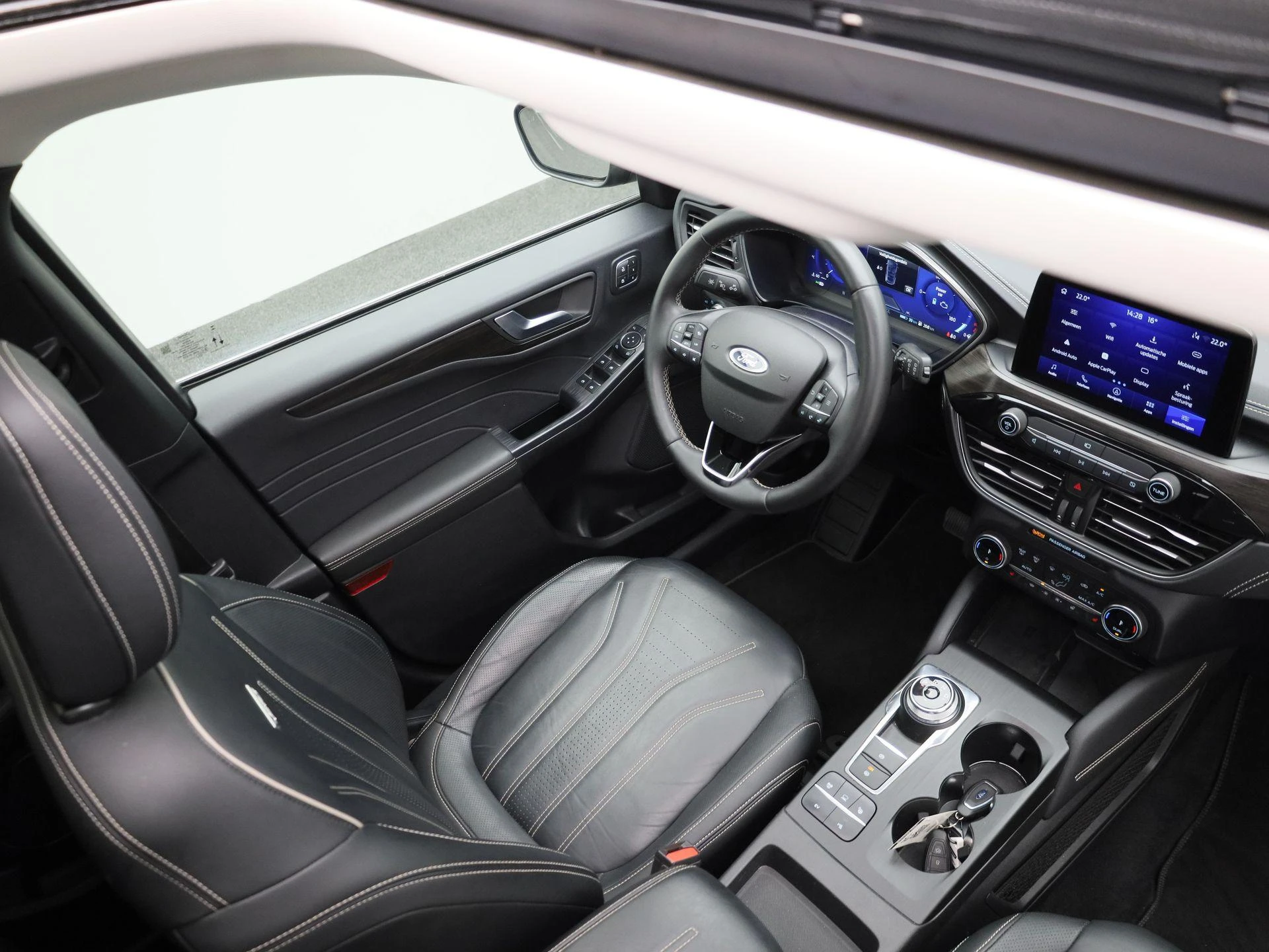 Ford-Kuga-image-42