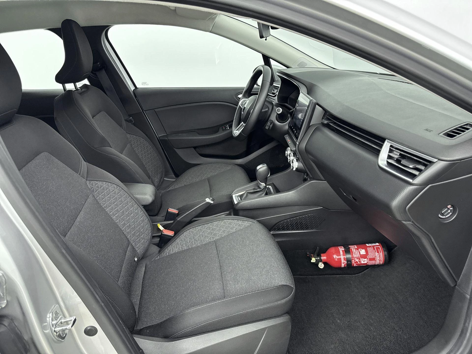 Renault-Clio-image-26