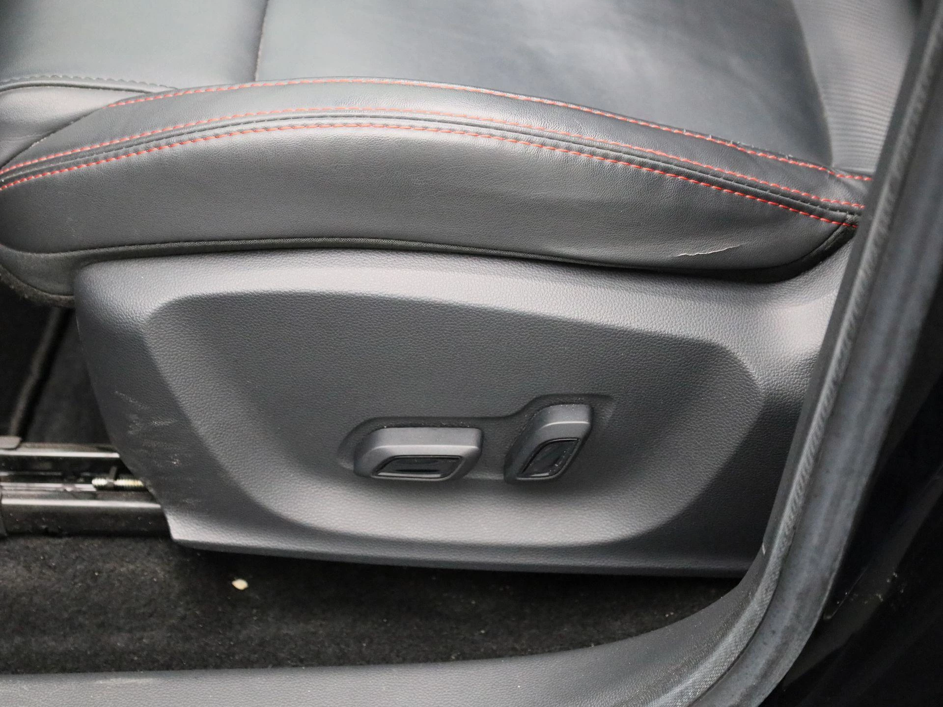 MG ZS EV Standard Range Luxury 50 kWh