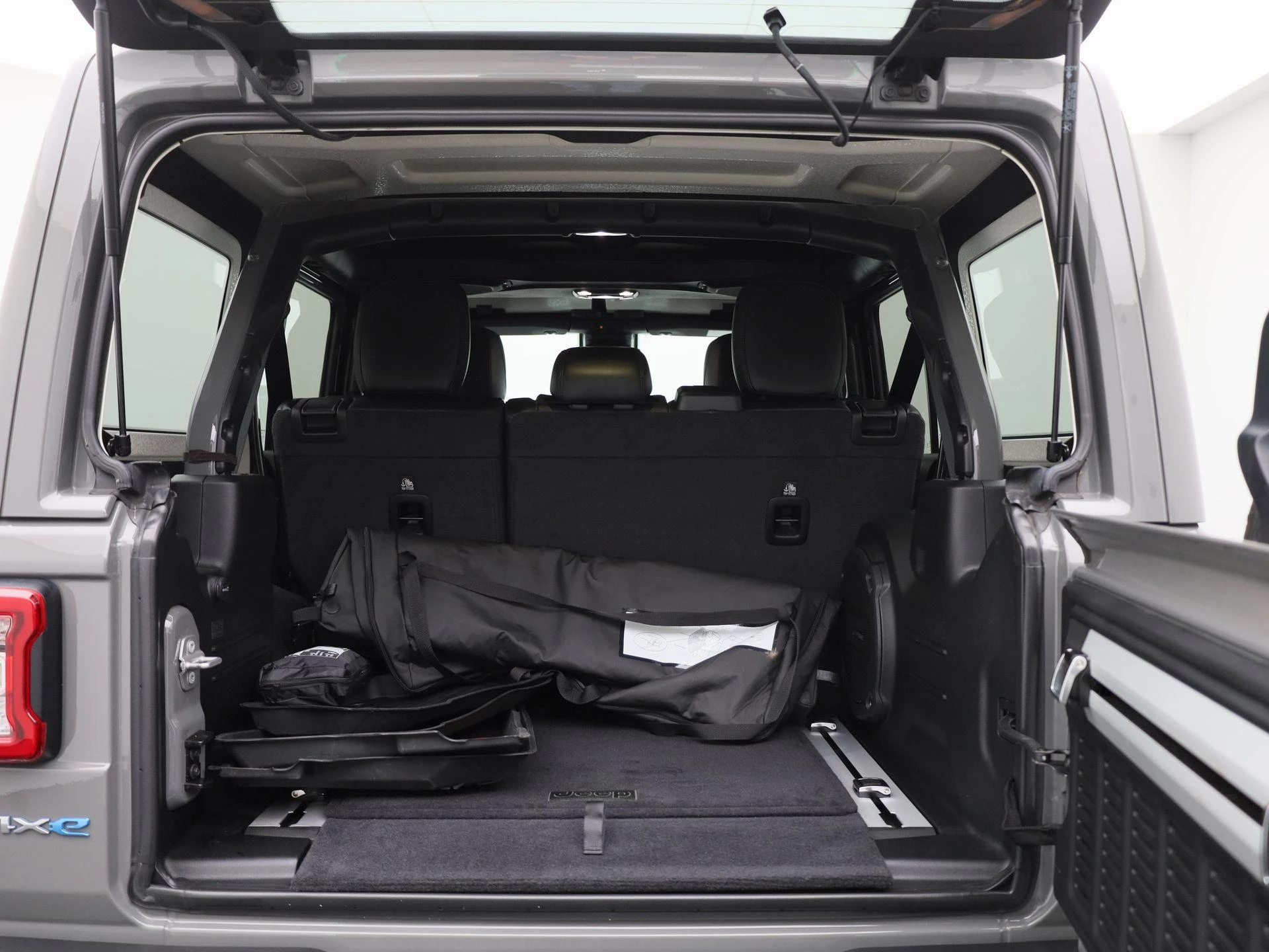 Jeep Wrangler 2.0T Sahara 4xe 380pk