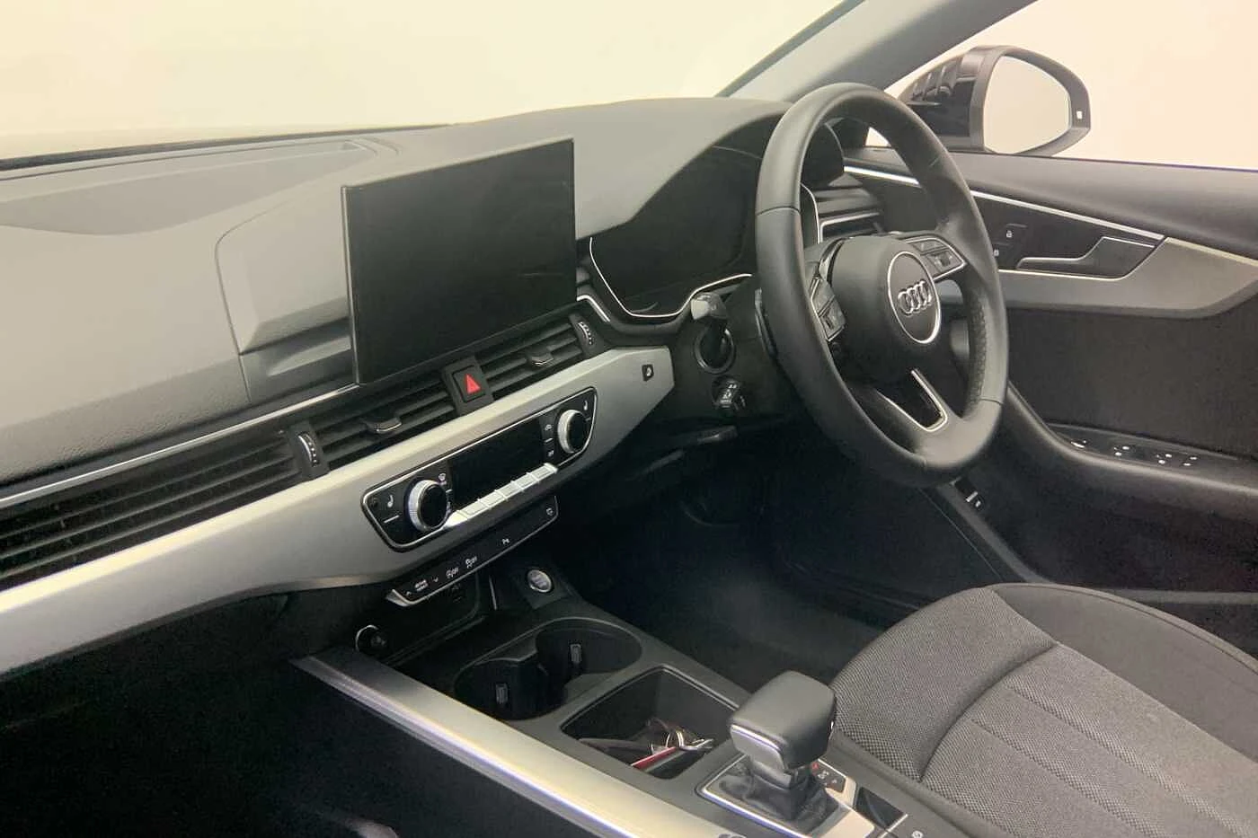 Audi-A4-image-11