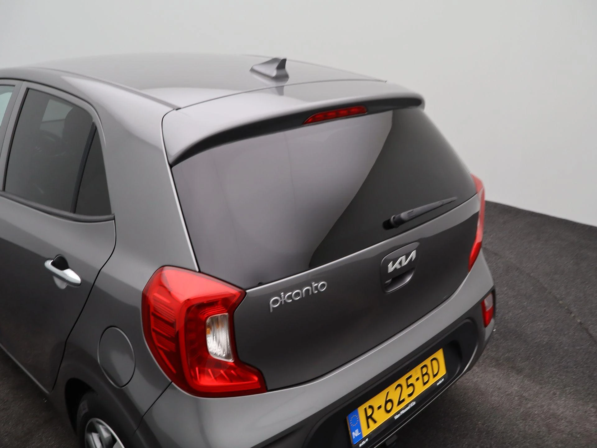 Kia-Picanto-image-30